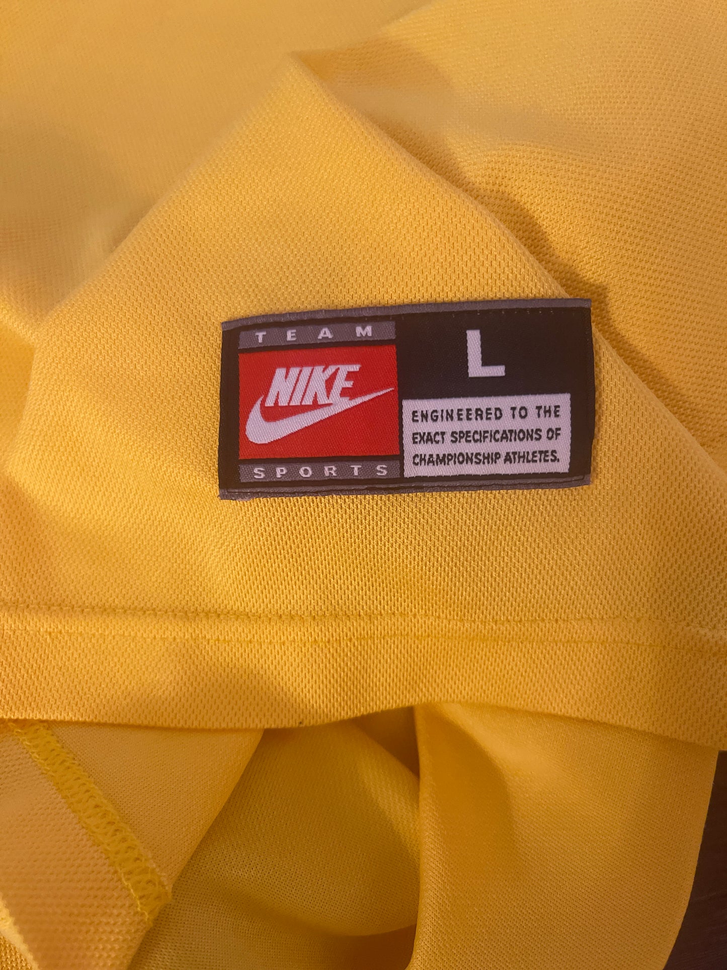 Vintage Nike Brazil 1998 - 1999 Home Football Shirt Size L Yellow Green