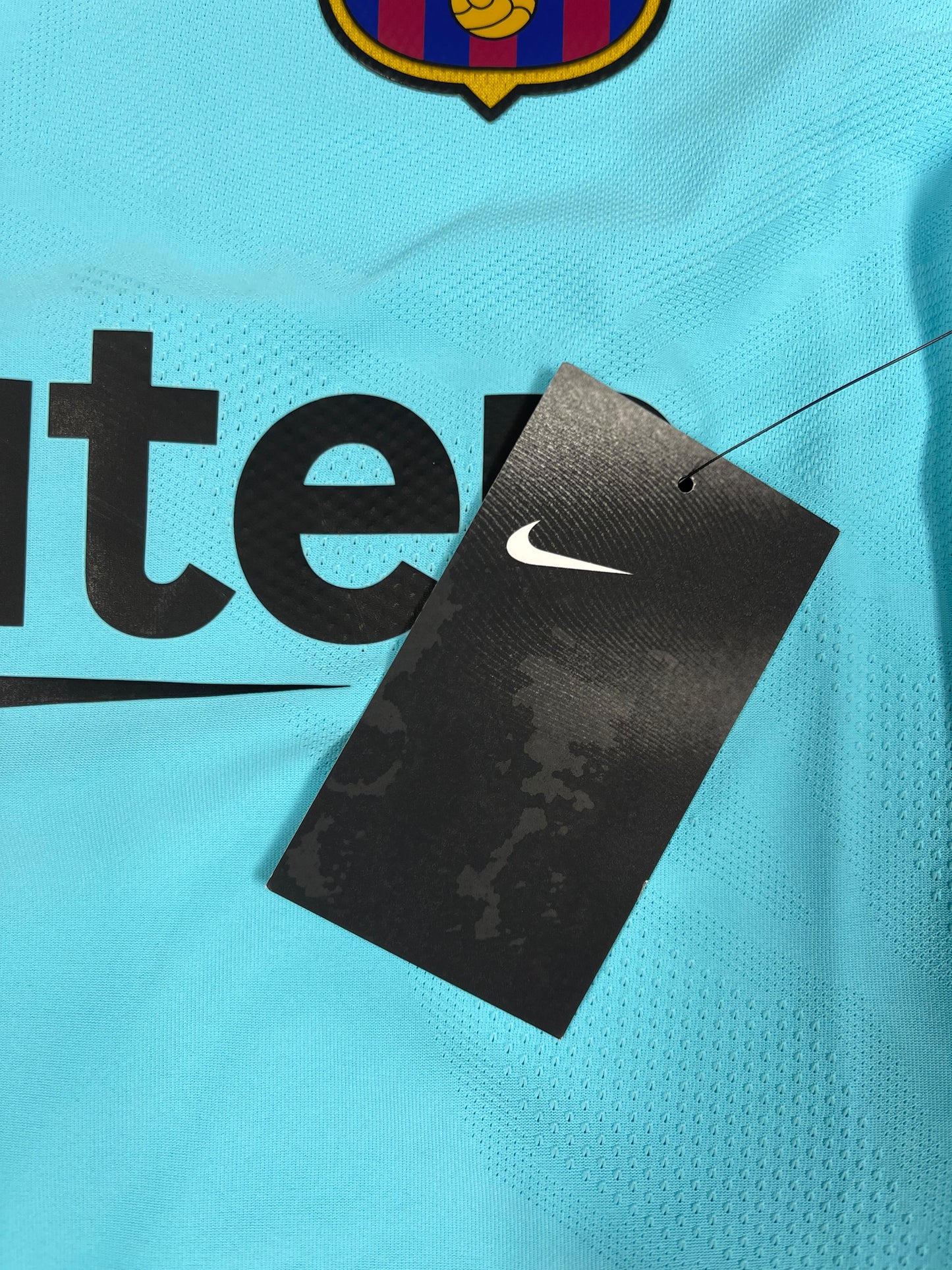 Authentic New FC Barcelona Nike Aeroswift Player's Edition / Issue Away Football Shirt 2017-2018 Short Sleeves BNWT Deadstock Size M Vivid Blue Rakuten Unicef