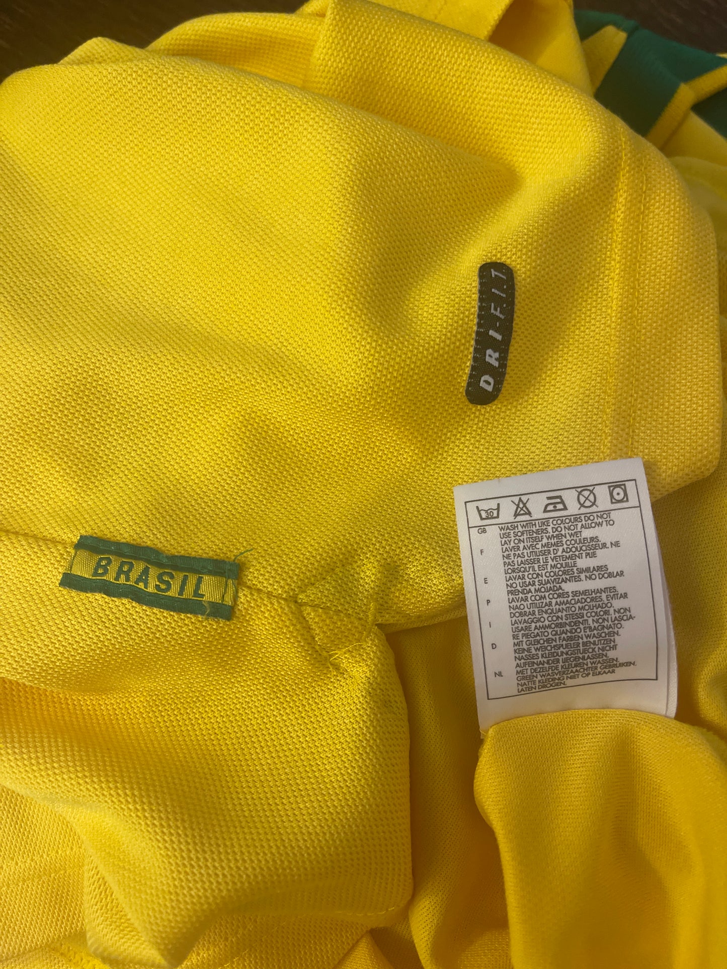 Vintage Nike Brazil 1998 - 1999 Home Football Shirt Size L Yellow Green