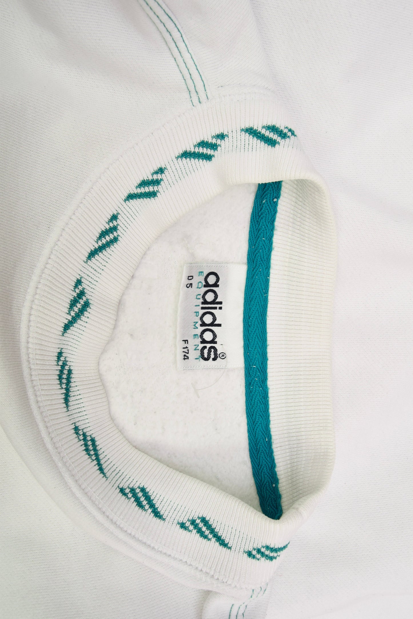 Vintage 90's Adidas Equipment Sweatshirt Crewneck White Size M