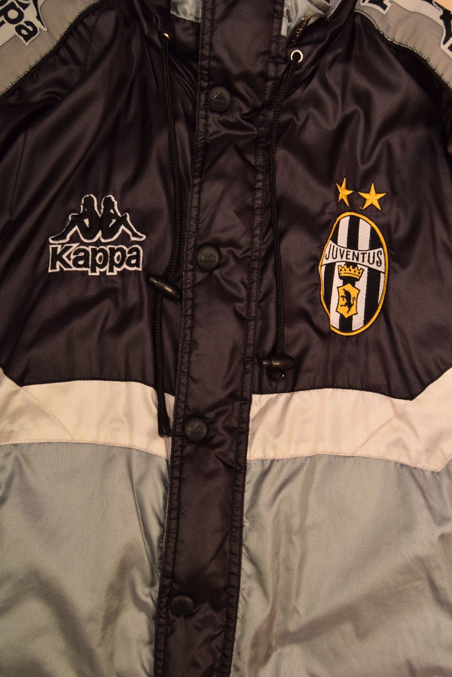 Juventus Kappa 1995-1997 Thick Jacket Size XL Black Silver Grey