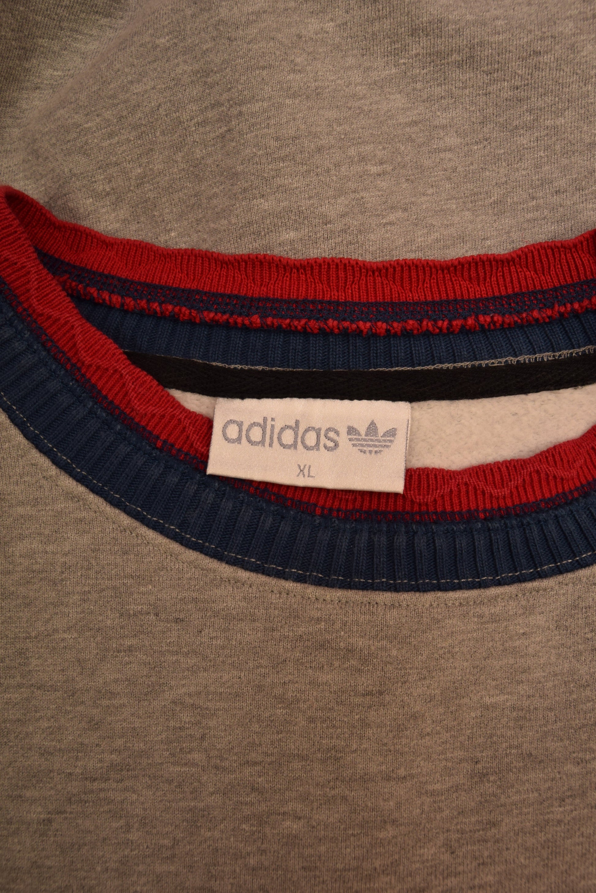 Vintage 90's Adidas Dikembe Mutombo Sweatshirt Crewneck Size XL Grey 55