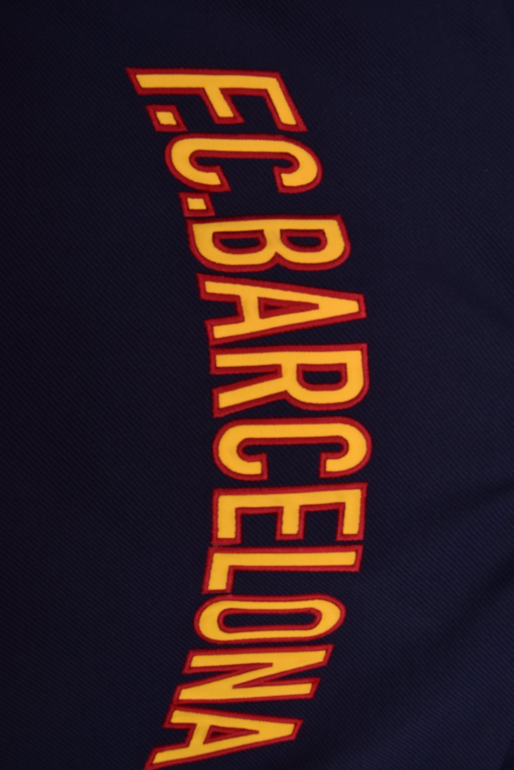 Ultra Rare FC Barcelona Nike Team 1998 Baseball Jersey Football Shirt Size M Red Blue