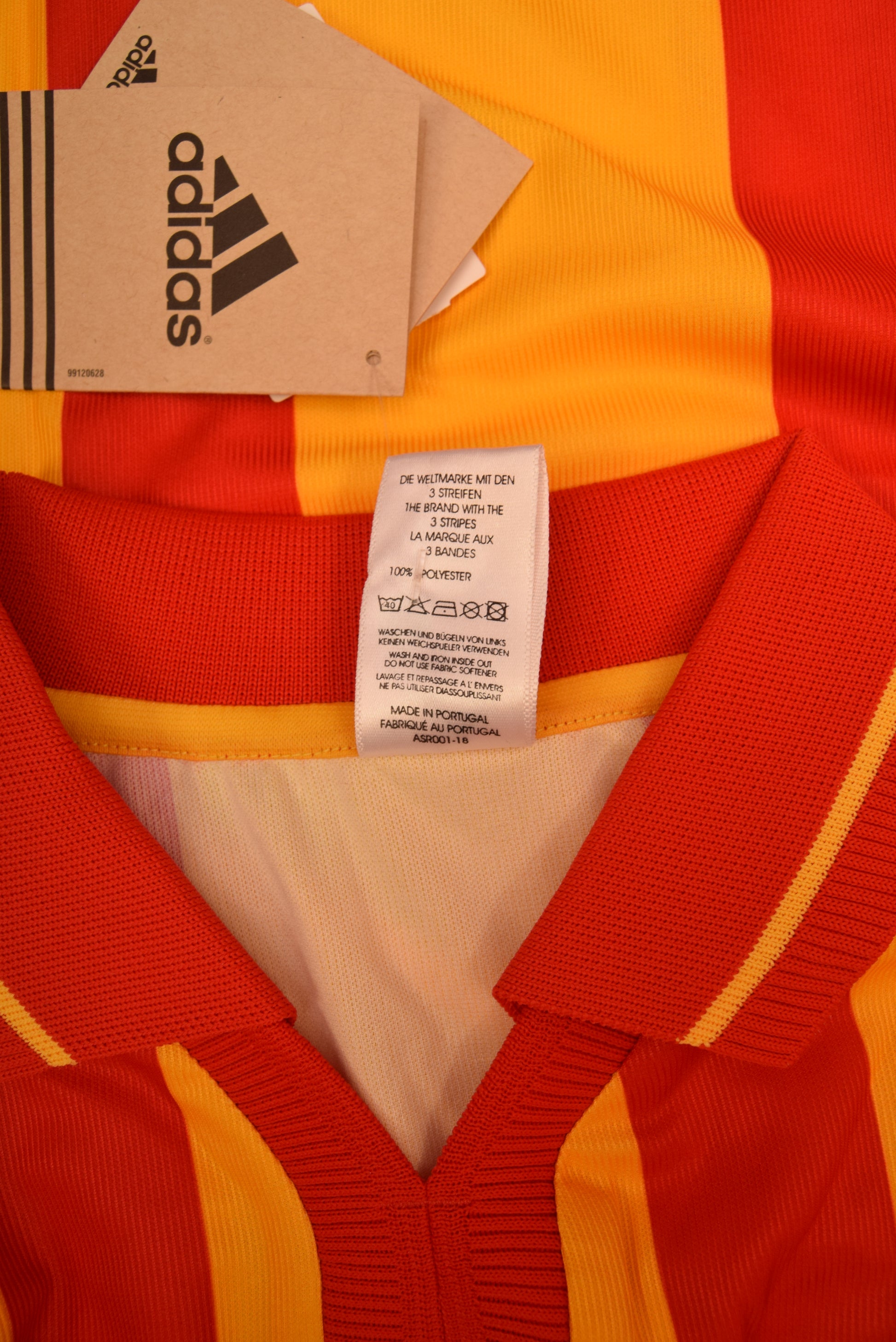 Authentic BNWT Galatasaray Istanbul Adidas 2000 - 2001 Home Football Shirt Size XL Red Yellow Tel Sim Deadstock