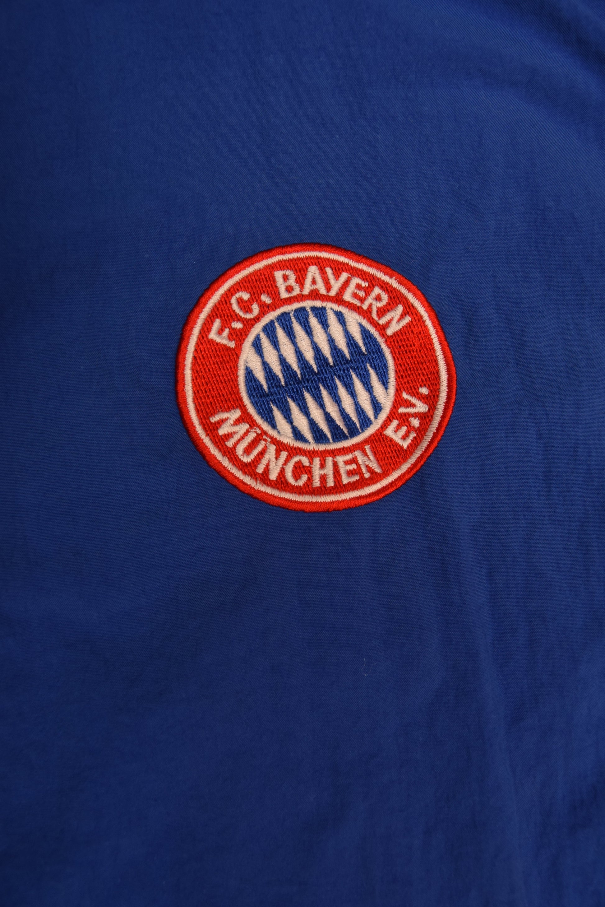 Vintage Bayern München Adidas 1993-1995 Jacket / Shell Size L Red Blue White