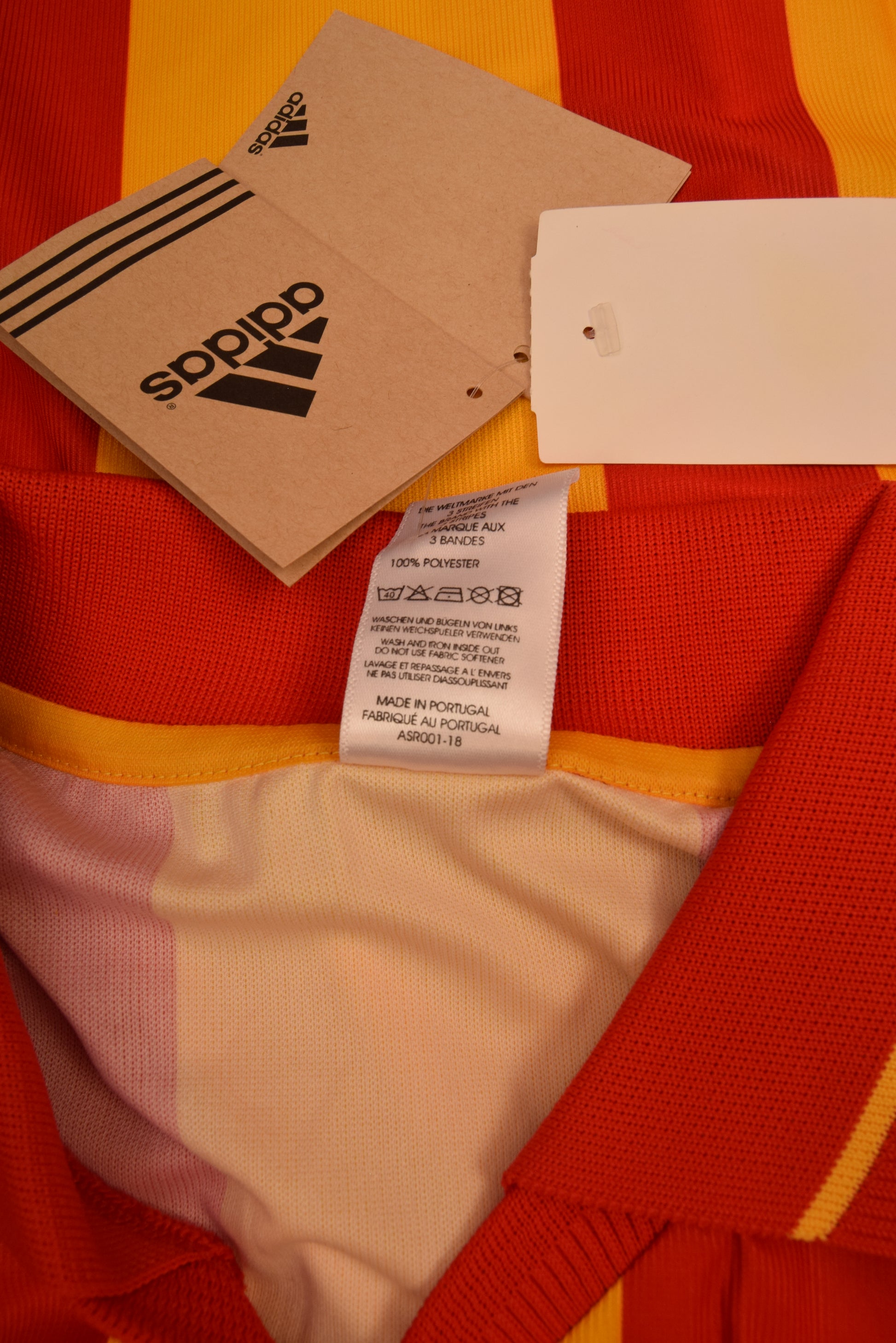 Authentic BNWT Galatasaray Istanbul Adidas 2000 - 2001 Home Football Shirt Size XXL Red Yellow Tel Sim Deadstock