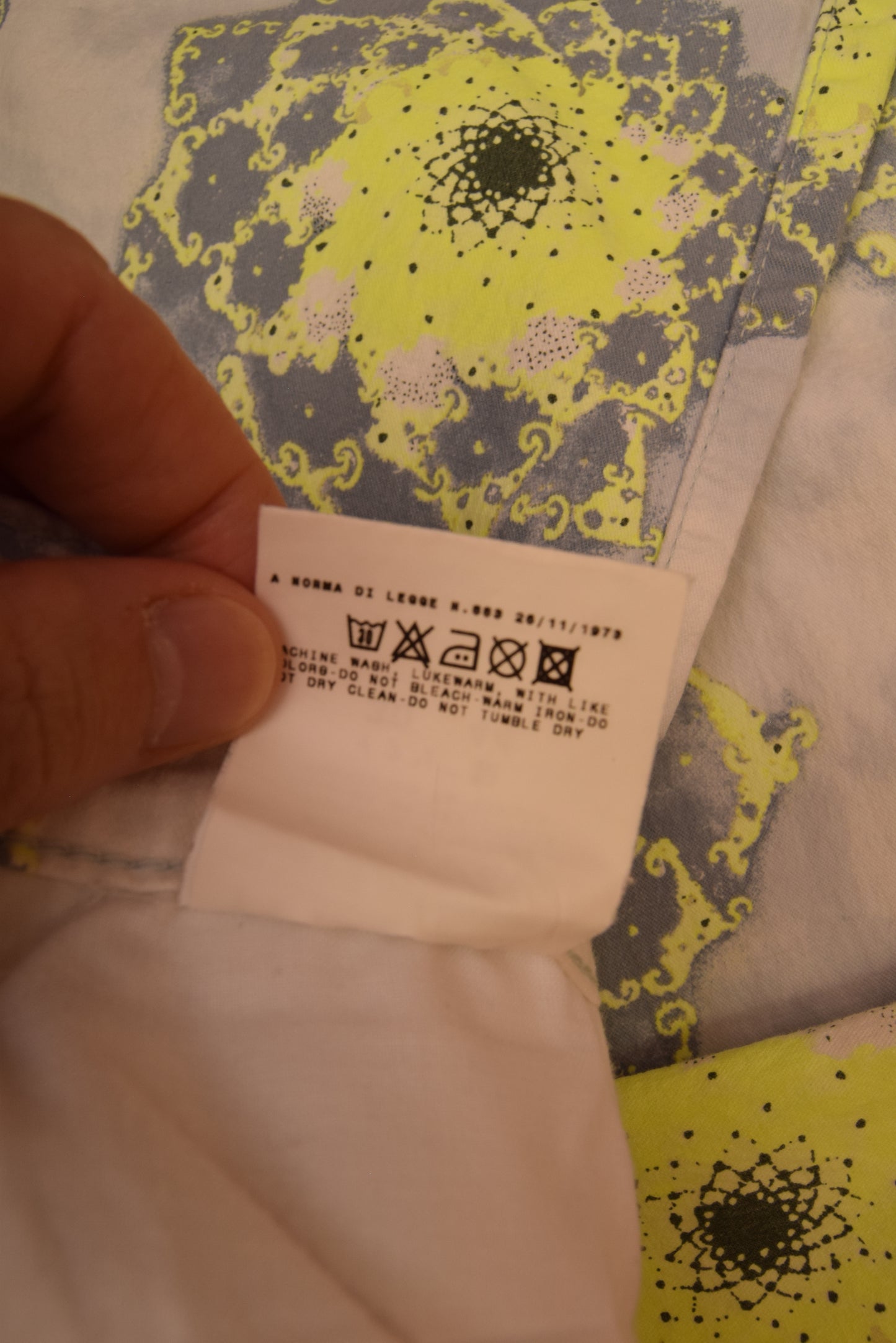 Y2K Versace Jeans Couture Trousers Made in Italy Size Abstract Pattern Multicolour