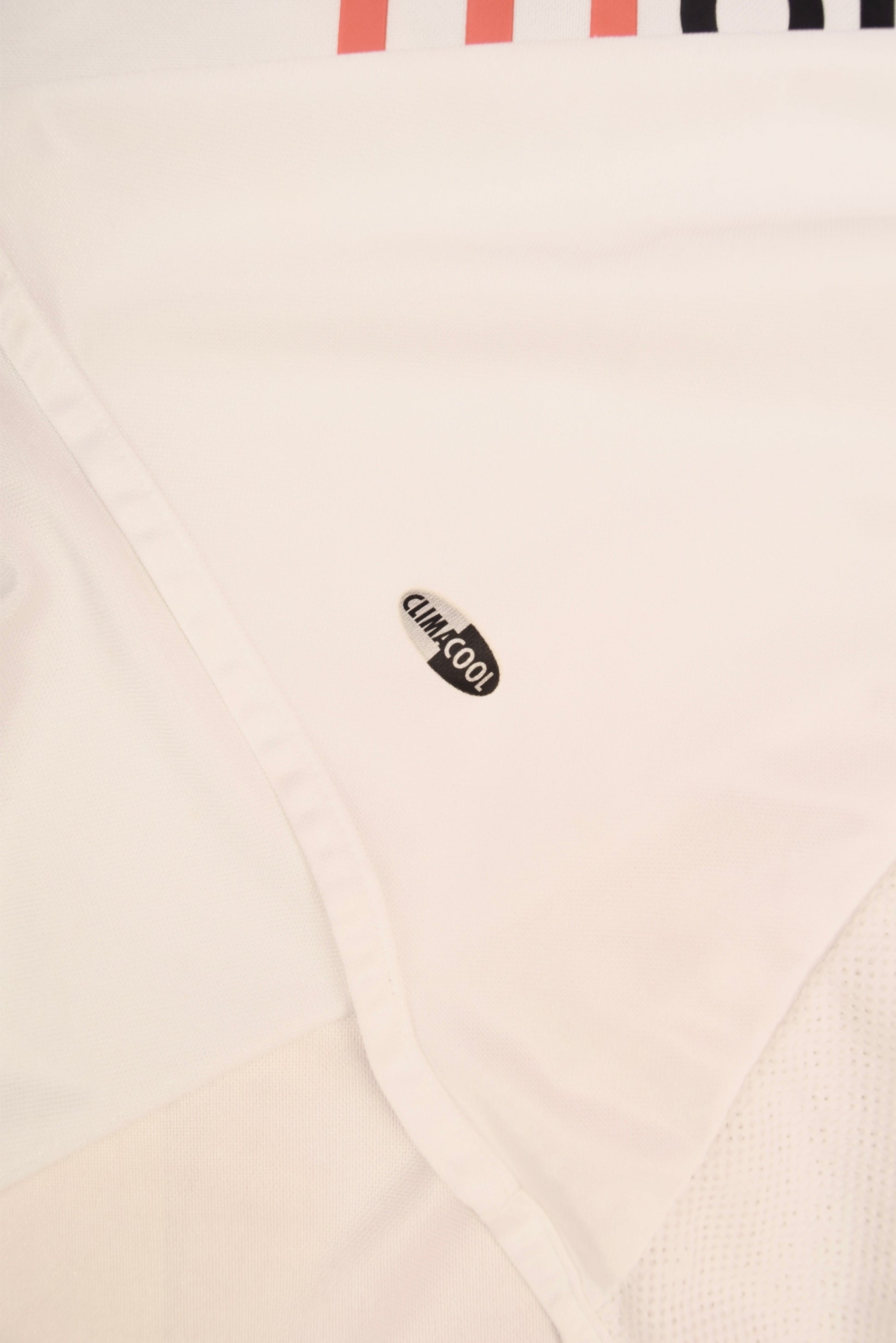 Ronaldo Nazario De Lima 'Il Fenomeno' 'The Phenomenon' R9 Real Madrid  Adidas 2004 2005 Home Football Shirt 9 White Siemens Mobile