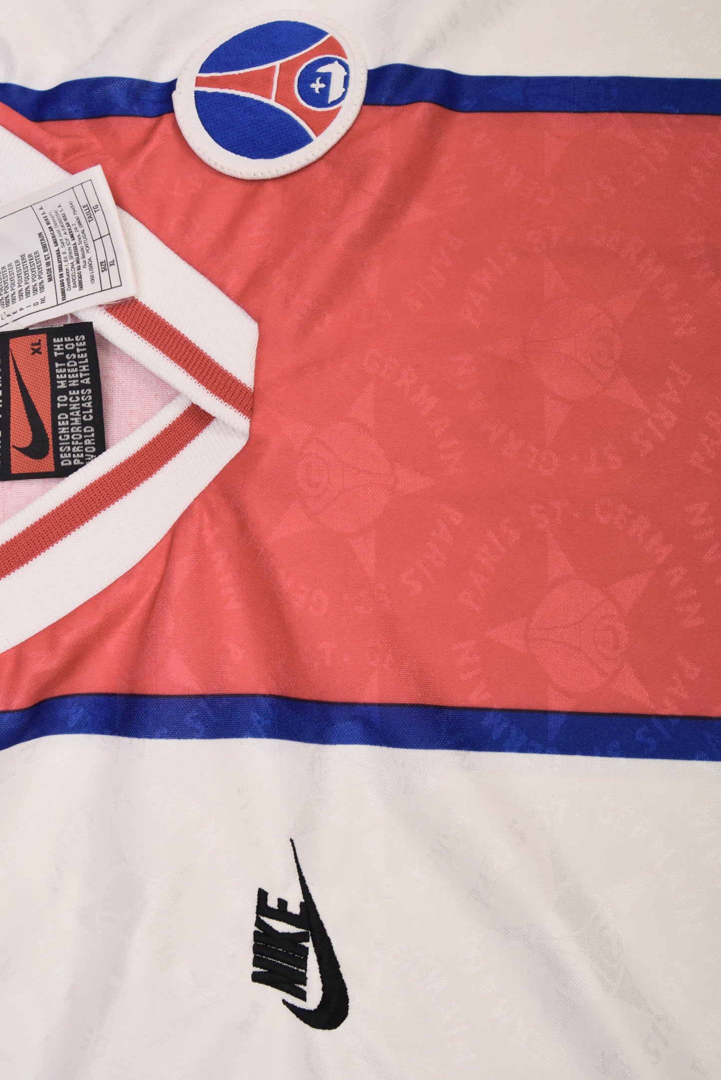 Vintage PSG Paris Saint Germain Nike 1995 - 1996 Away Football Shirt White Sponsorless Size XL