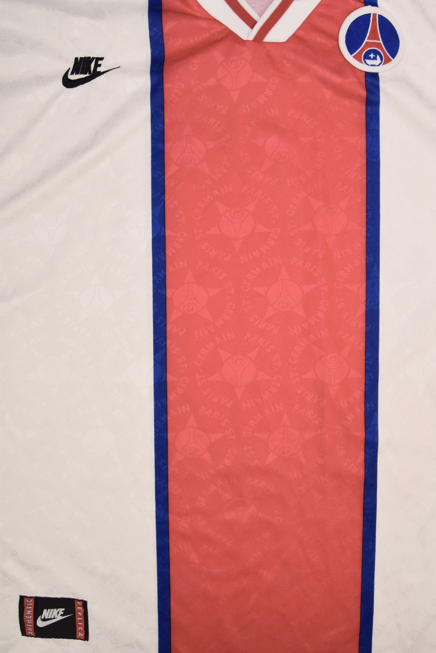 Vintage PSG Paris Saint Germain Nike 1995 - 1996 Away Football Shirt White Sponsorless Size XL