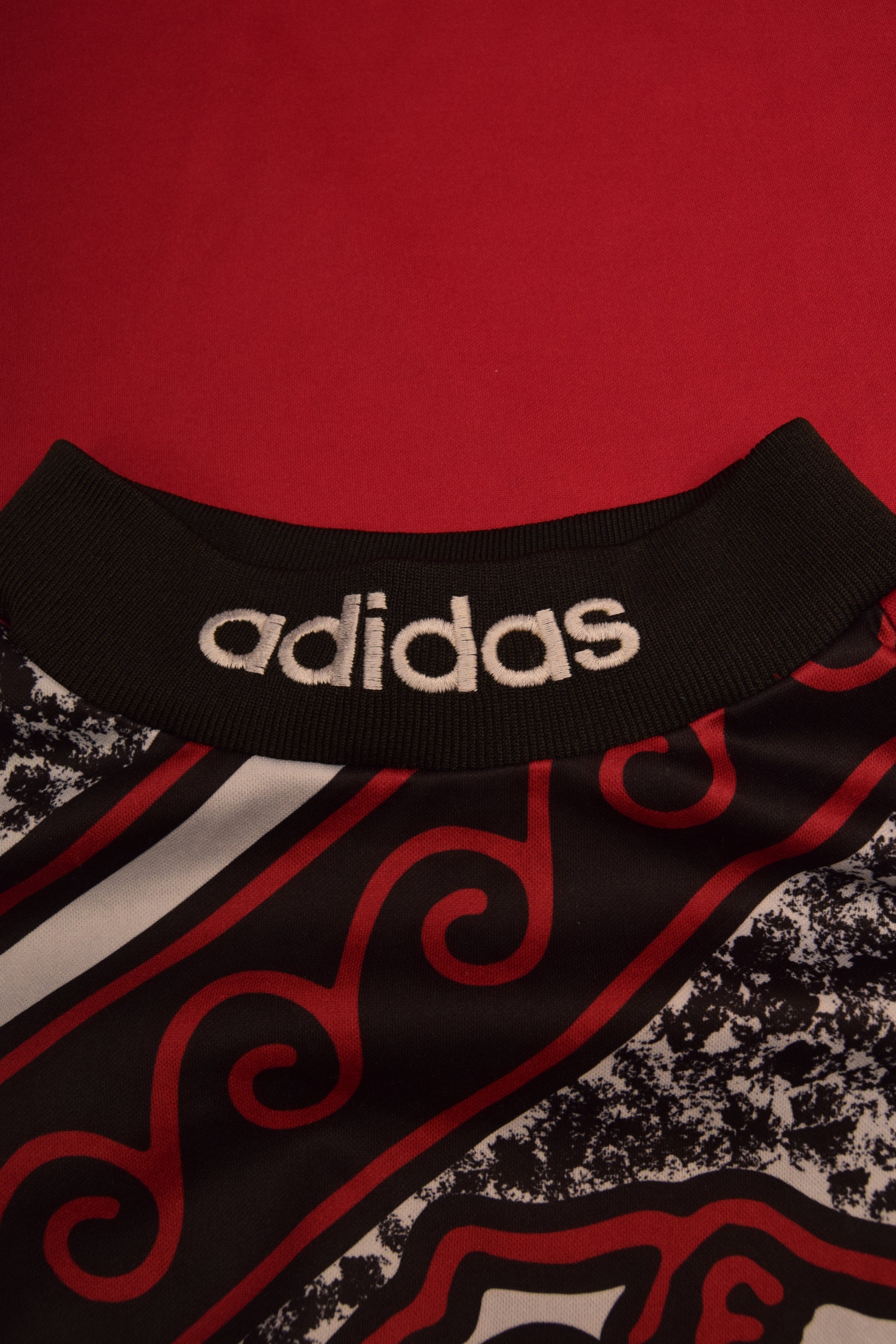 90's Adidas Etrusco Goalkeeper Football Shirt Template 1990 - 2000 Made in England Size XL Burgundy Black Grey Long Sleeve