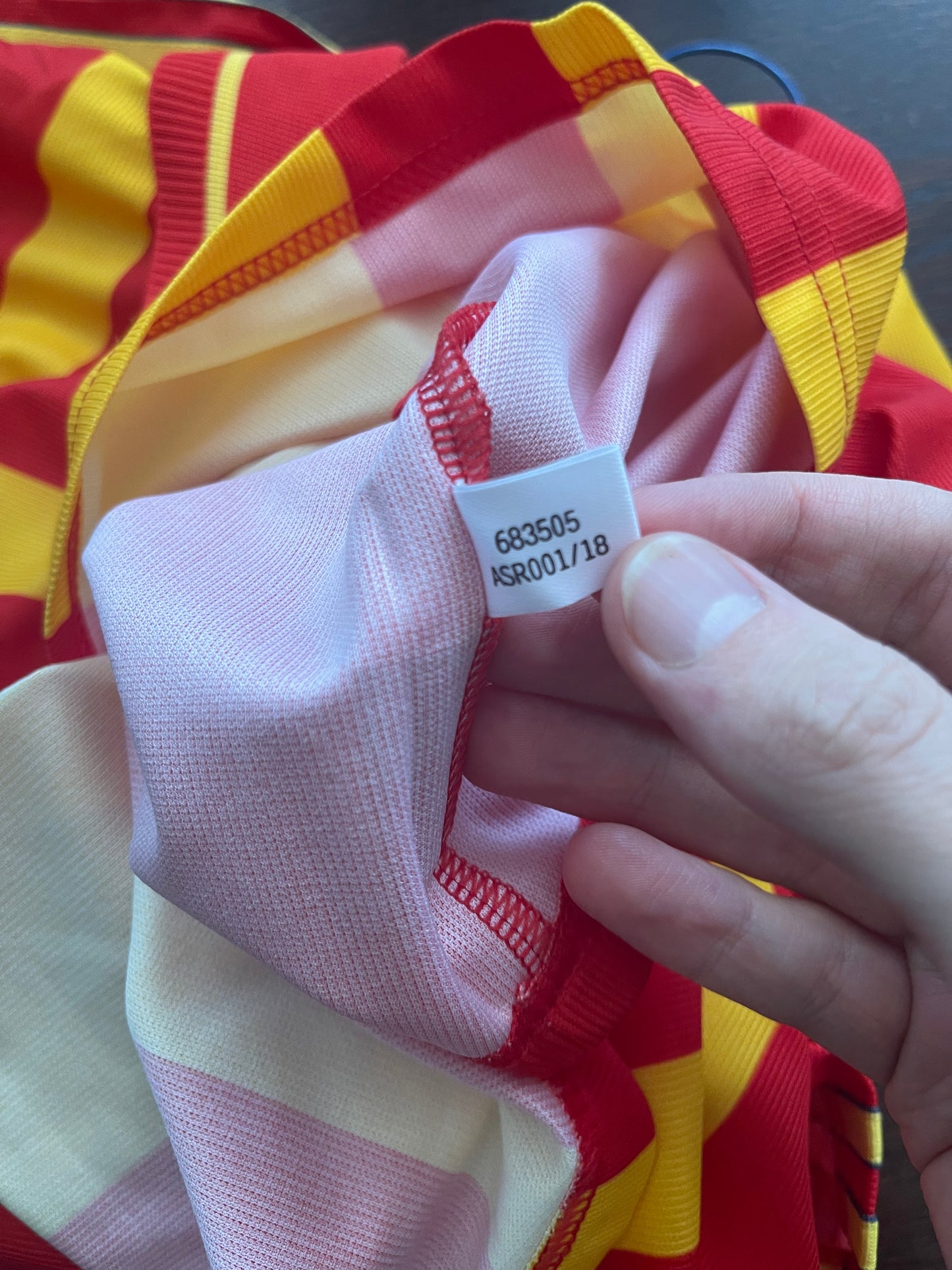 Authentic BNWT Galatasaray Istanbul Adidas 2000 - 2001 Home Football Shirt Size XL Red Yellow Tel Sim Deadstock