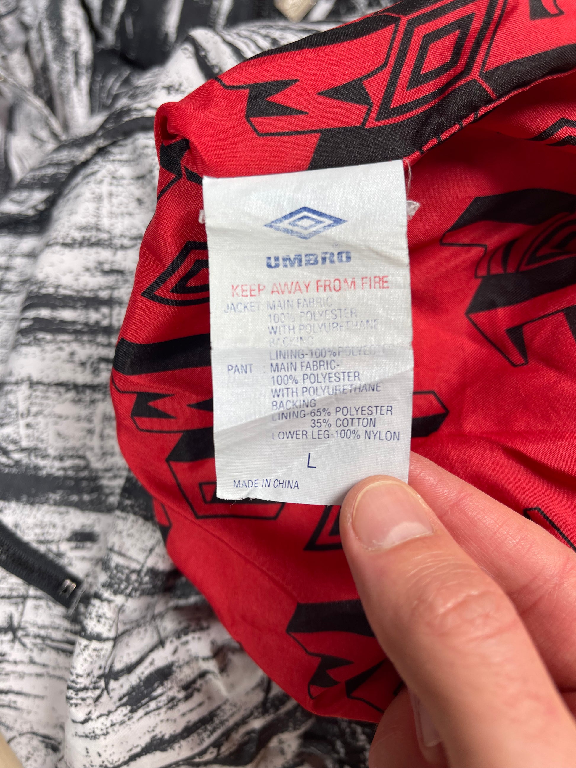 Vintage 1992 - 1993 Manchester United Umbro Jacket Size L Abstract Pattern