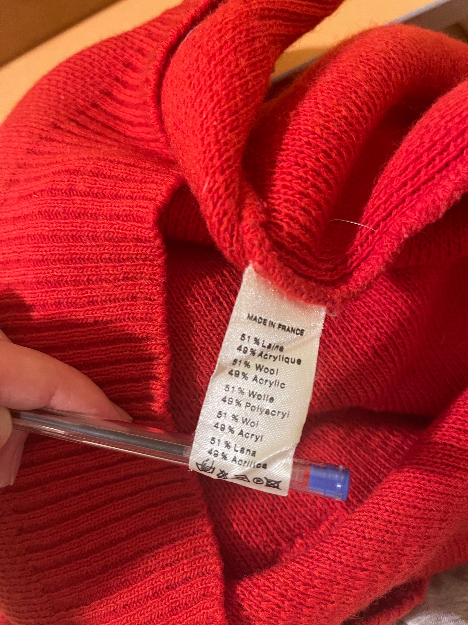 Vintage 80's Lacoste Jumper Red Wool Acrylic Made in France Chemise Size M-L