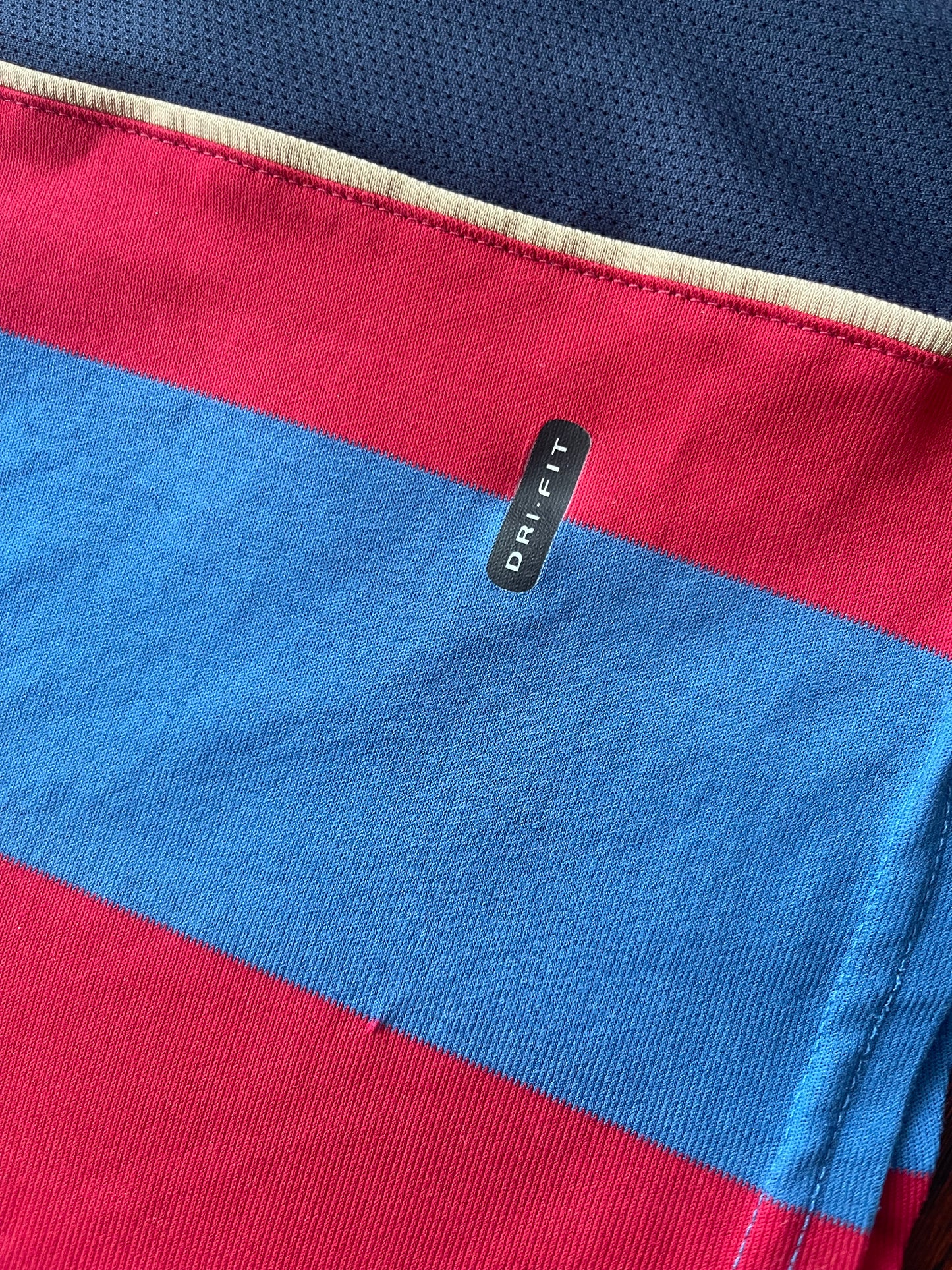 FC Barcelona Nike 2001-2002 Home Football Shirt Red Blue Dri Fit Size L-XL