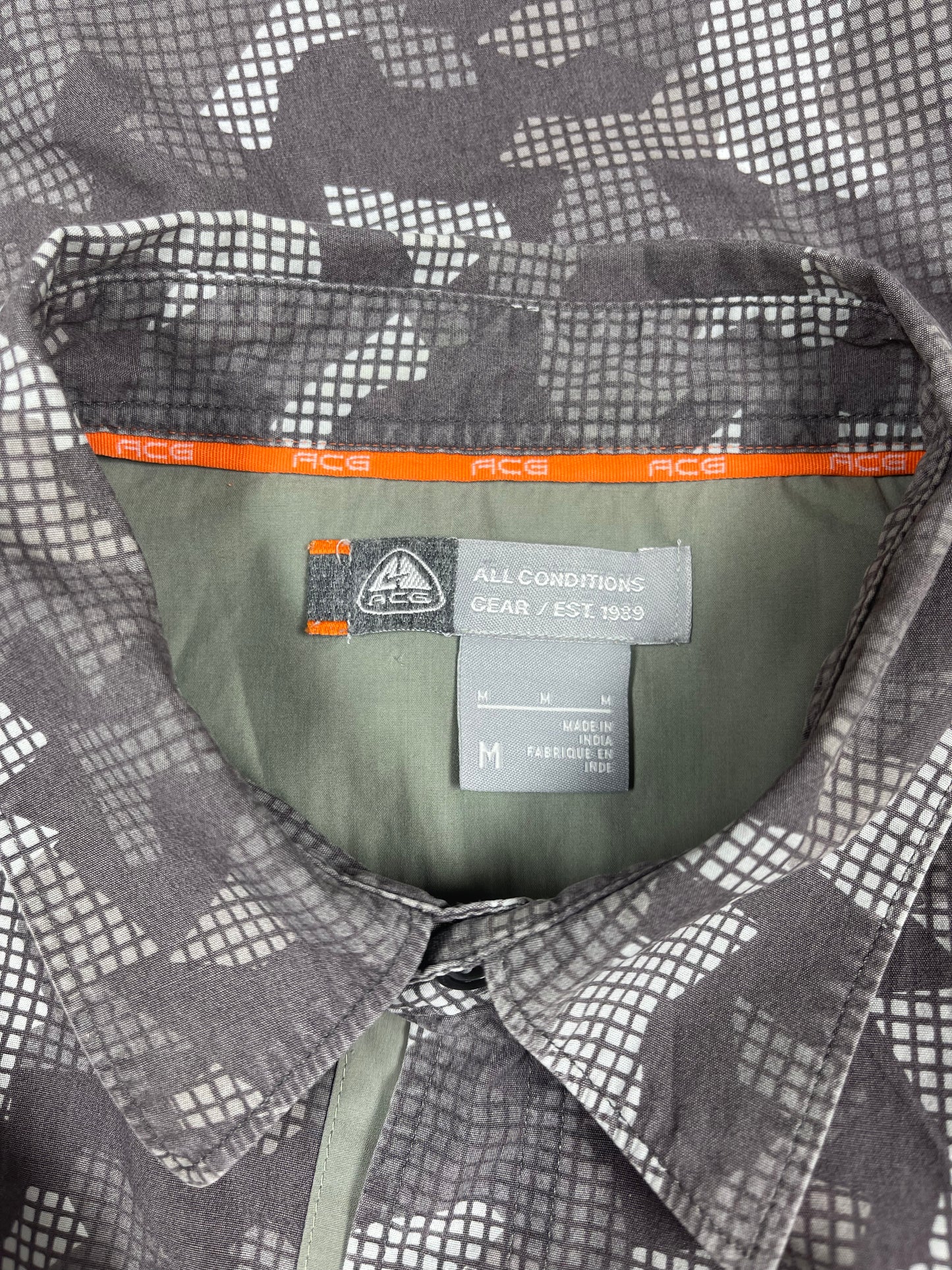Y2K Nike ACG Digital Camo Military Camouflage Size M 100% Cotton Brown Grey 00's 2000