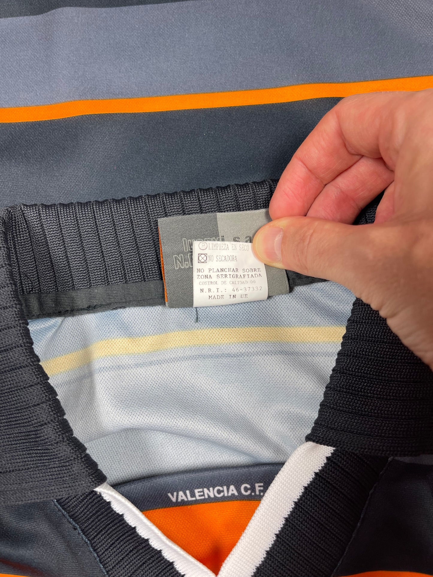 Vintage 90's Valencia Luanvi 1999-2000 Third Football Shirt Terra Mitica Made in UE Grey Black Orange Size L
