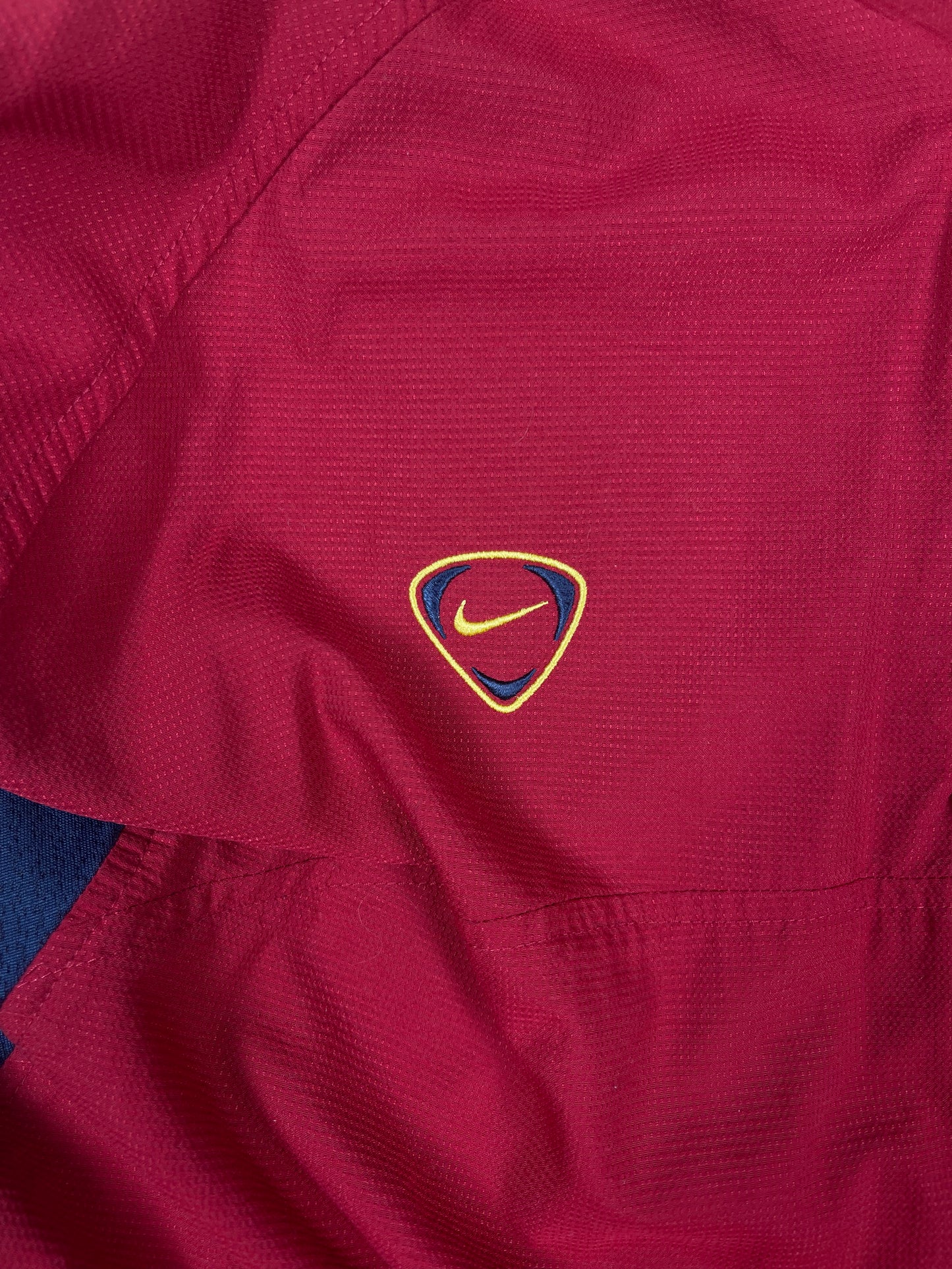 Y2K Barcelona Nike Team 2000 - 2001 Reversible Drill Top 1/4 Zip Red Blue Polyester Nylon Size XL