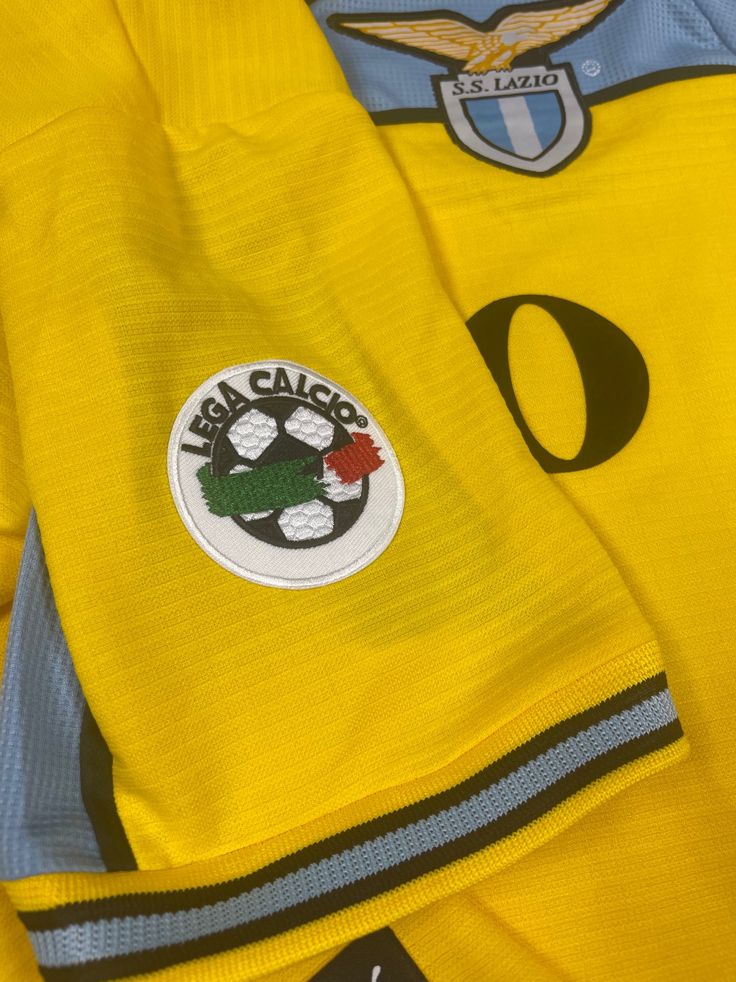 New Authentic S.S. Lazio Roma Puma Dry Cell Christian Vieri No 32 1998 - 1999 Away Third Football Shirt Size L Cirio Yellow Blue BNWT Deadstock NOS