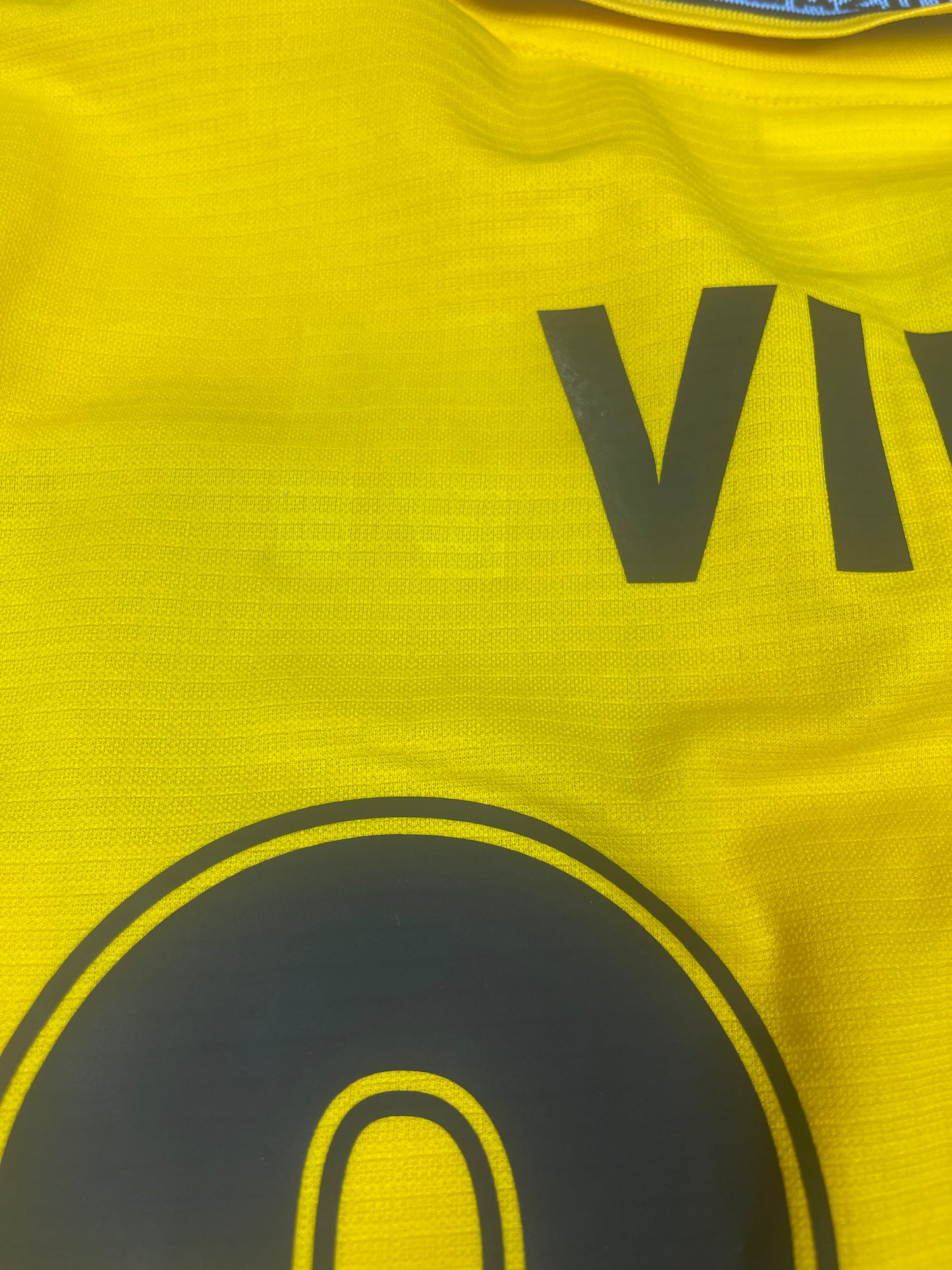 New Authentic S.S. Lazio Roma Puma Dry Cell Christian Vieri No 32 1998 - 1999 Away Third Football Shirt Size L Cirio Yellow Blue BNWT Deadstock NOS