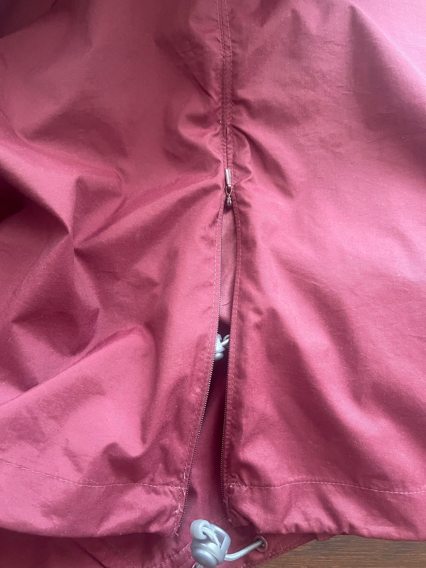 Y2K 2002 Nike ACG 2 in 1 Zip Off Trail Hiking Skirt With Adjustable Waistband Outdoor Technical Gorpcore Grey Bordeaux Size XL Bella Hadid Gray Hamlin