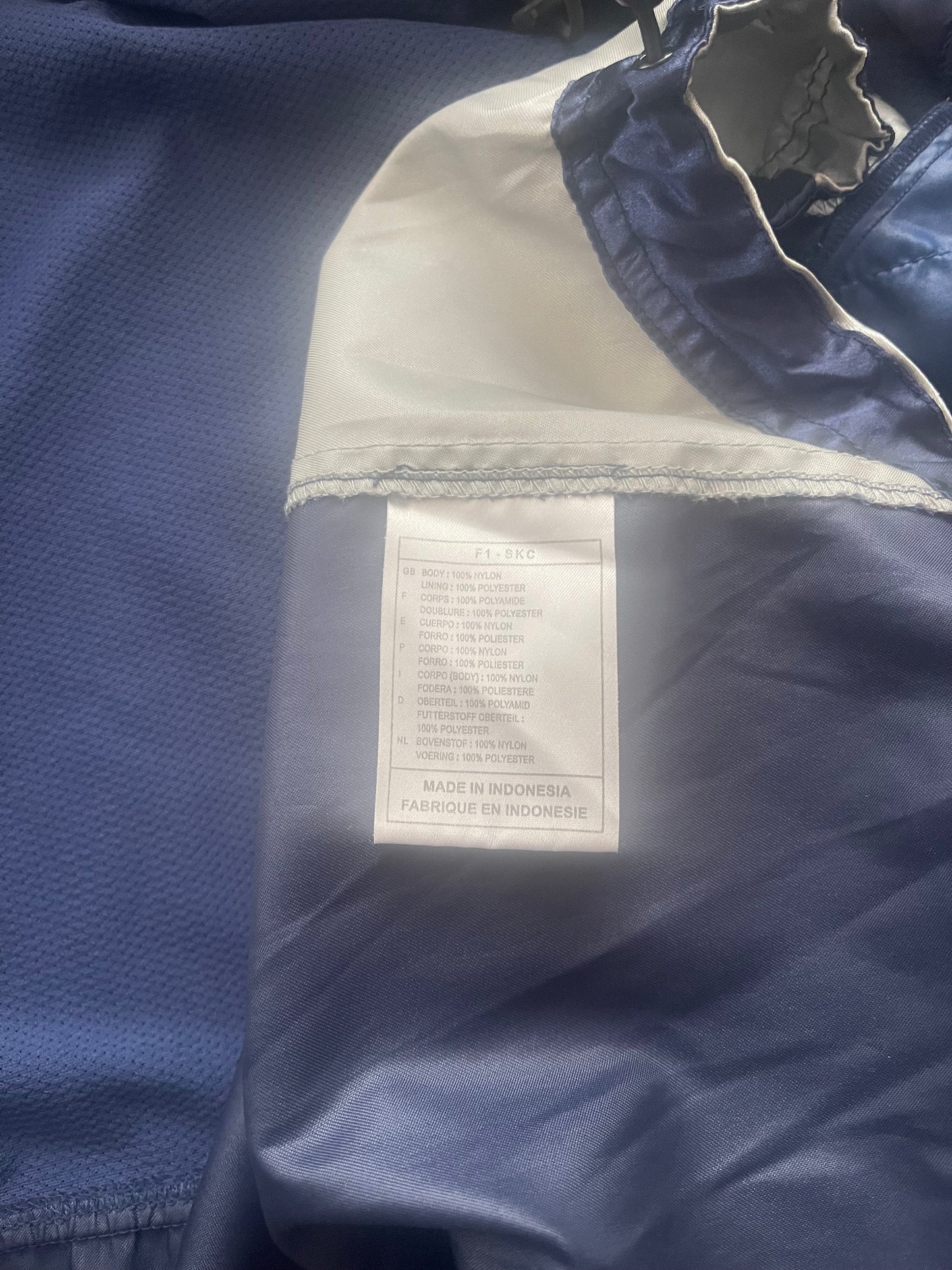 Vintage Y2K PSG Paris Saint Germain Nike Team 2001 - 2002 Track Hooded Jacket Shiny Size L
