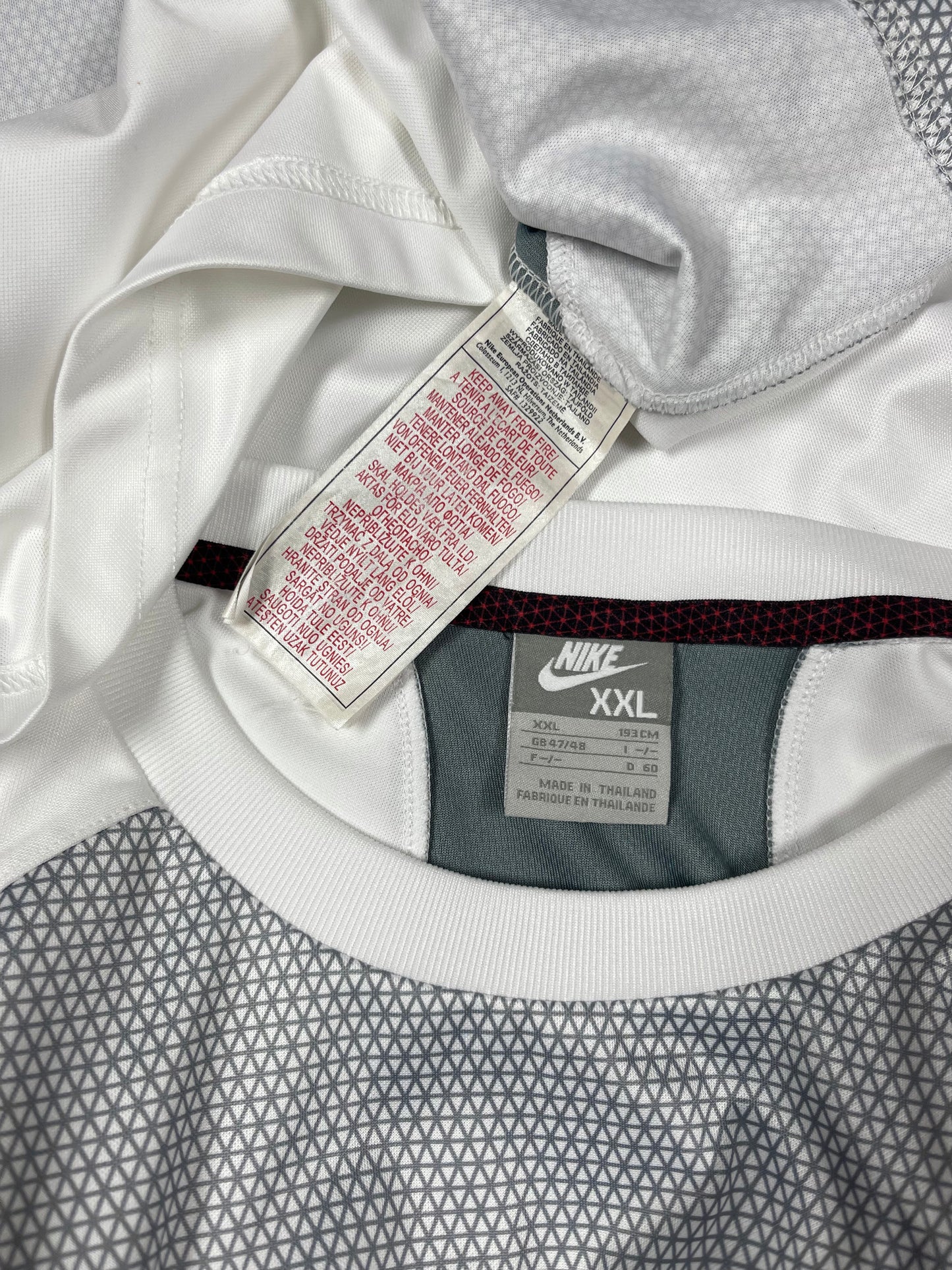 Y2K Nike Shox T-Shirt Size XXL Polyester White Grey 2000 '00s
