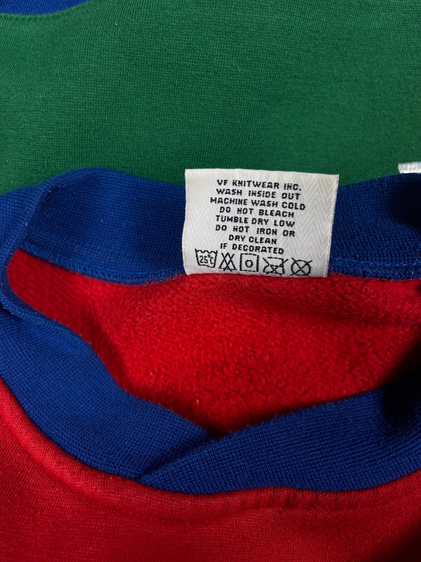 Y2K Nascar Jeff Gordon 24 Du Pont Rainbow Blue Green Yellow Red Racing Sweater Chase Authentic Sweatshirt Automotive Finishes Hendrick Motorsports Size L