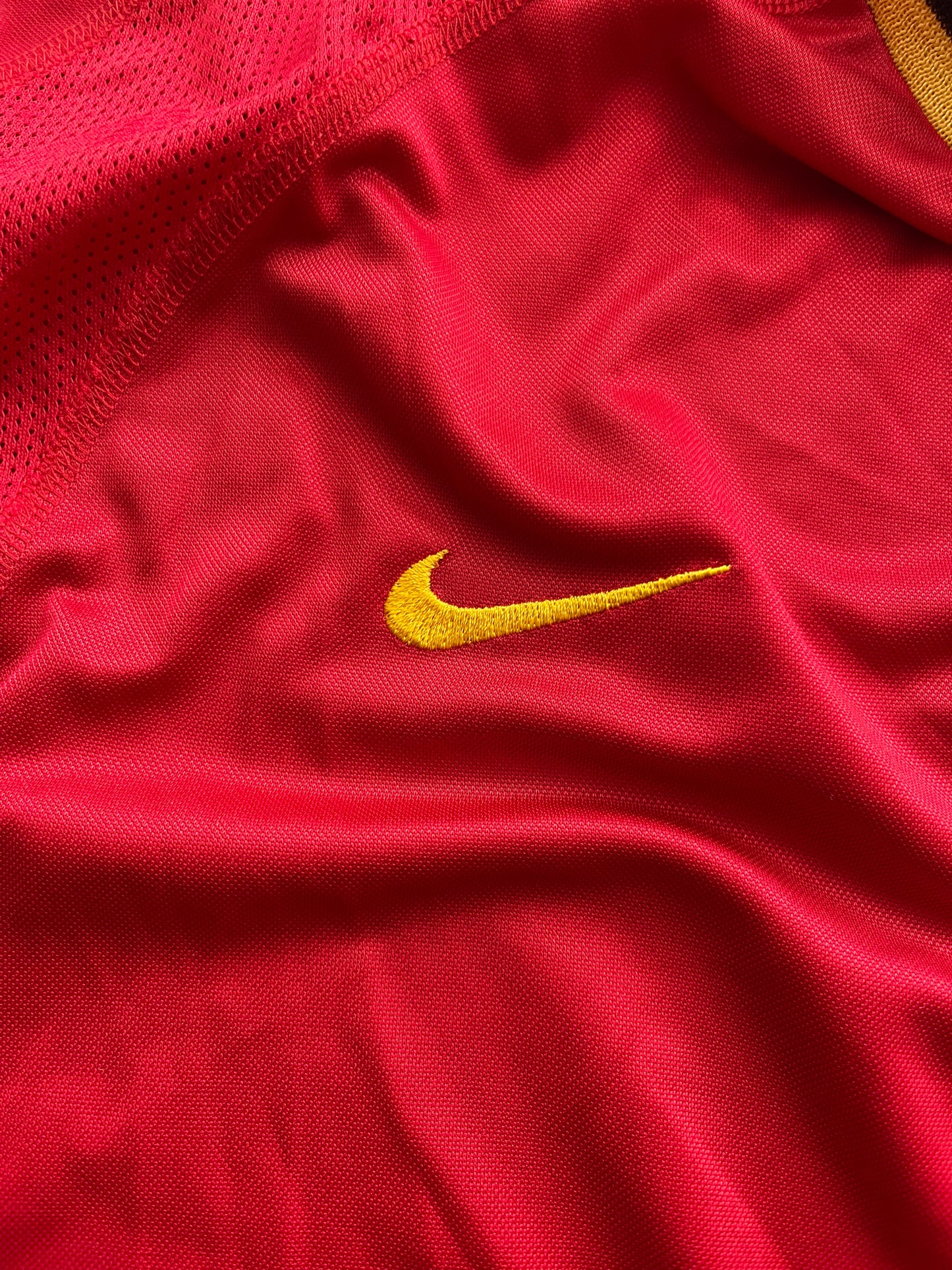 New Authentic Vintage Belgium Nike 2000 - 2001 Home Football Shirt Size L Red BNWT Deadstock NOS