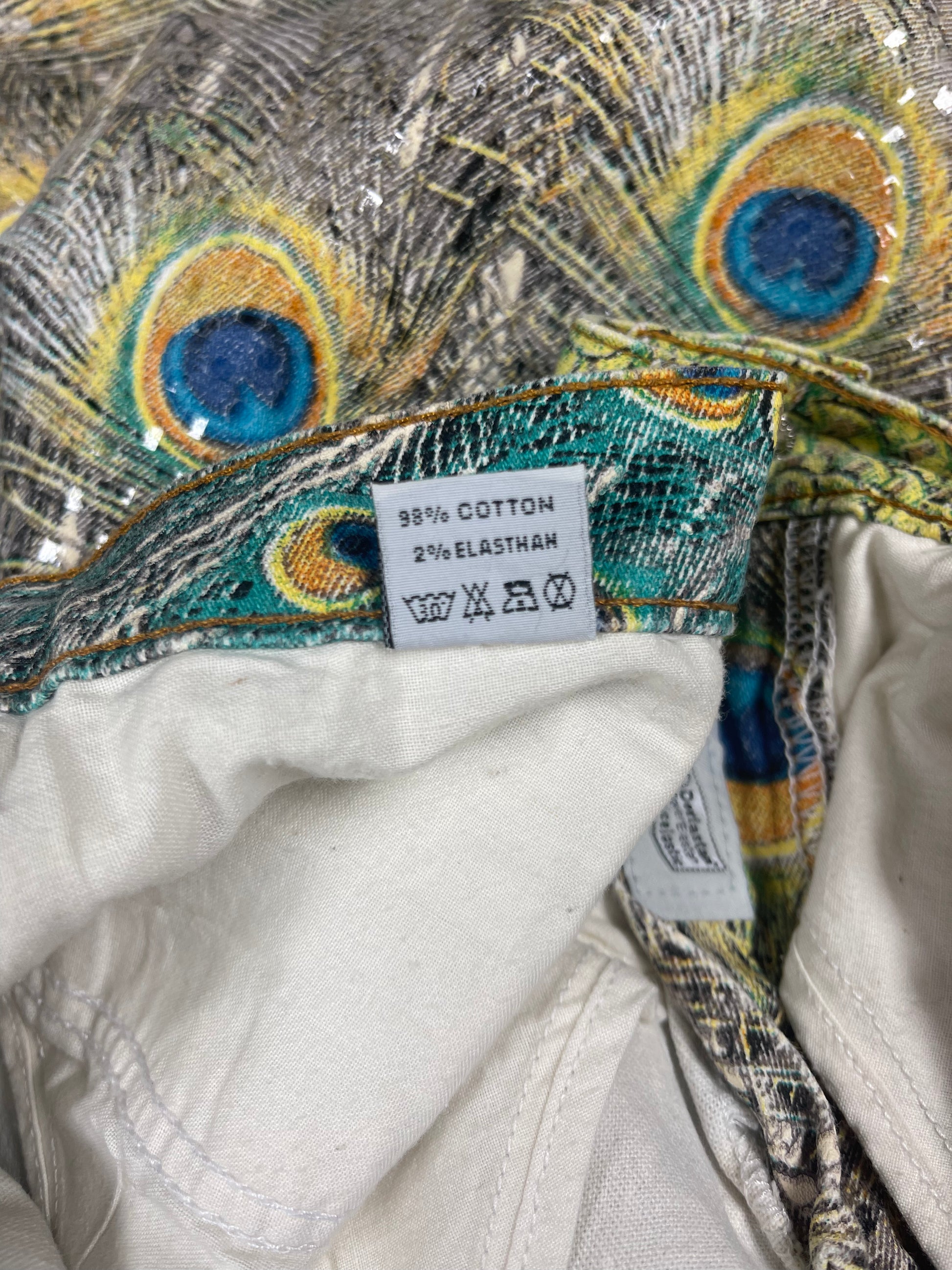 š¦Vintage 90's Roberto Cavalli Jeans Made in Italy Peacock Feathers Shiny Scales Pattern Size M Pants Trousers Jeans
