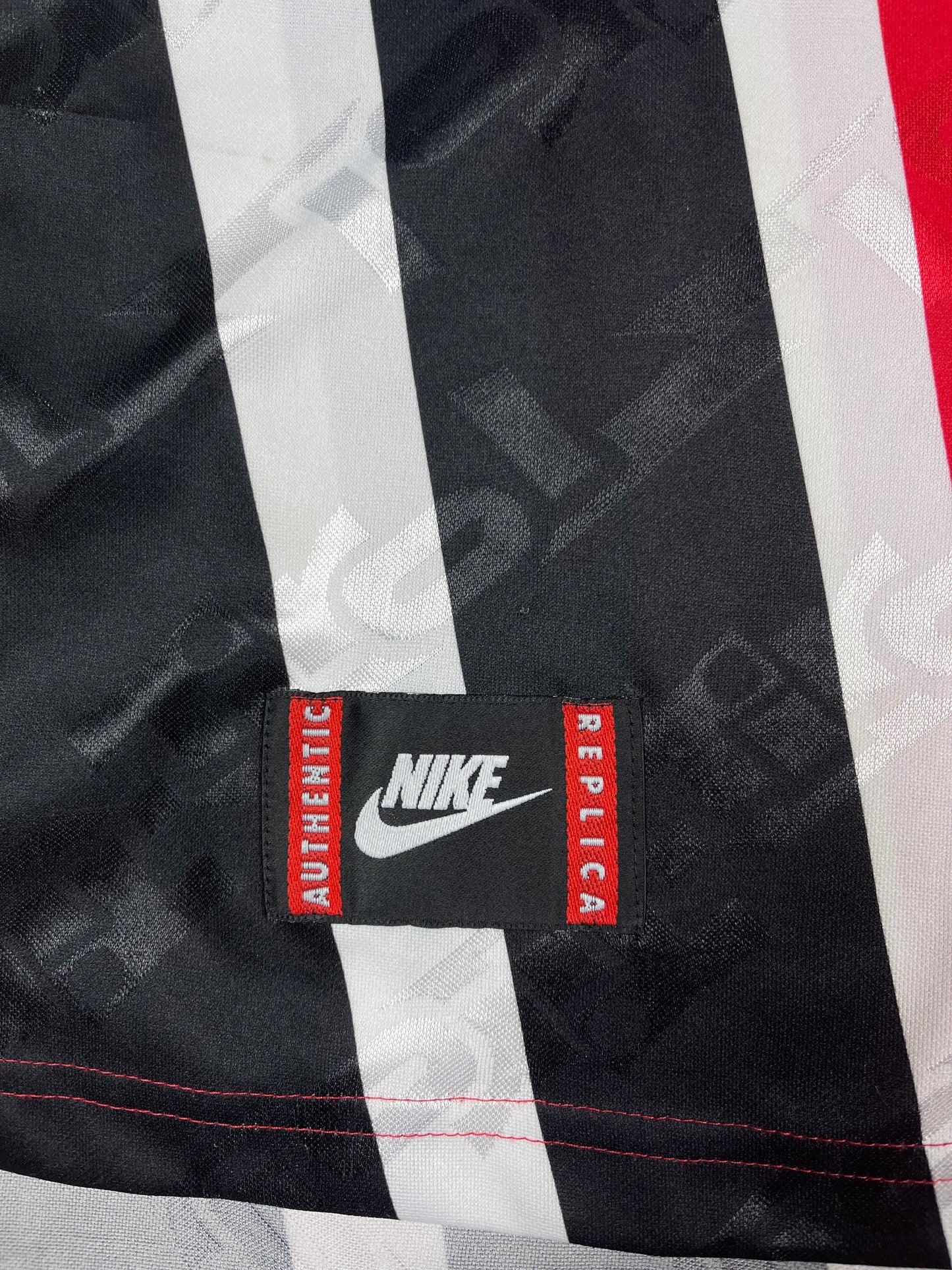 Vintage FC Tirol Innsbruck Nike Premier 1996- 1998 Home Football Shirt Made in Belgium Size XL Red Black Tirol Milch Lattella