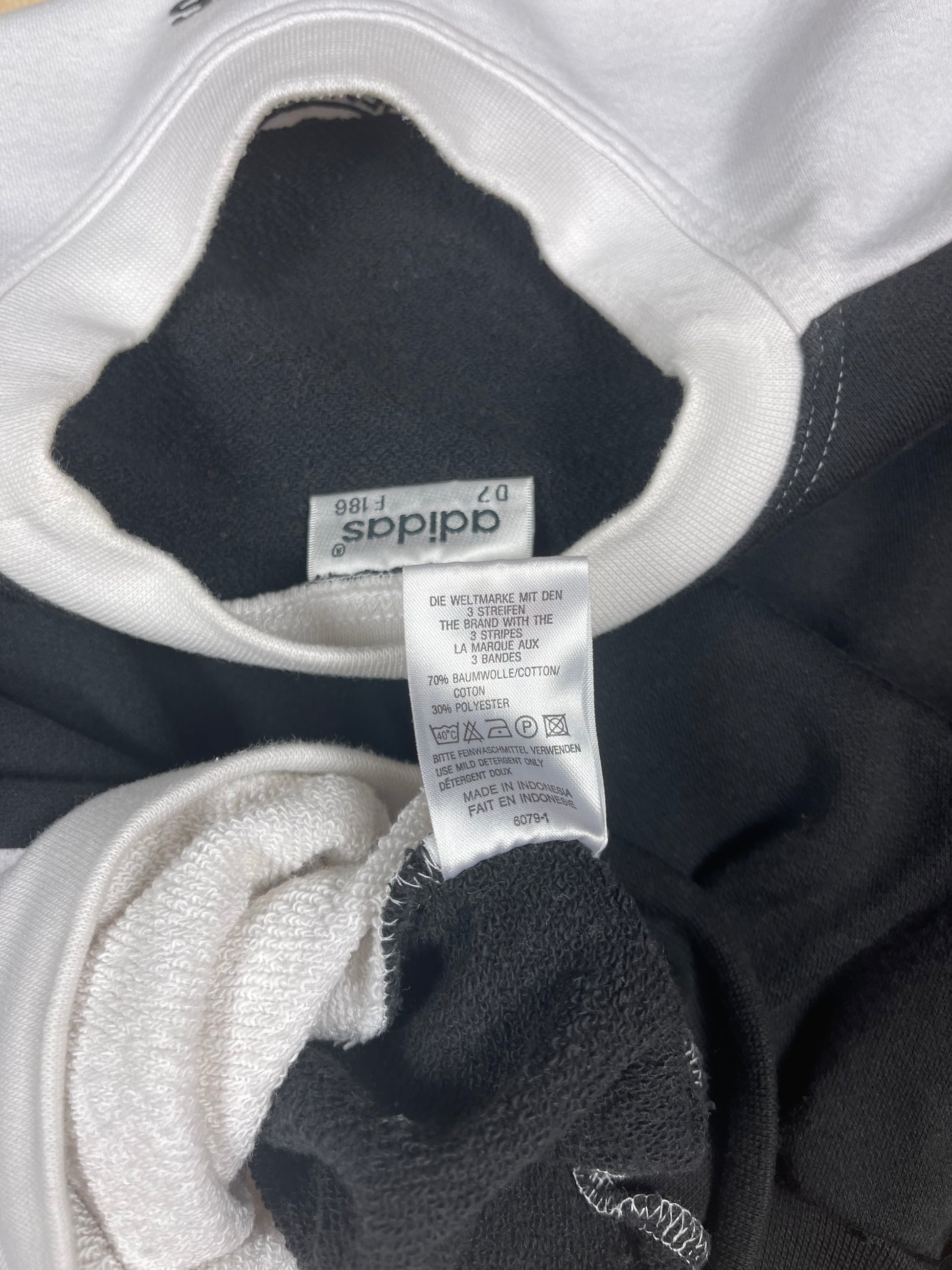 Vintage Germany Adidas 1996 1997 1998 Sweatshirt Crew Neck White Black Size L - XL