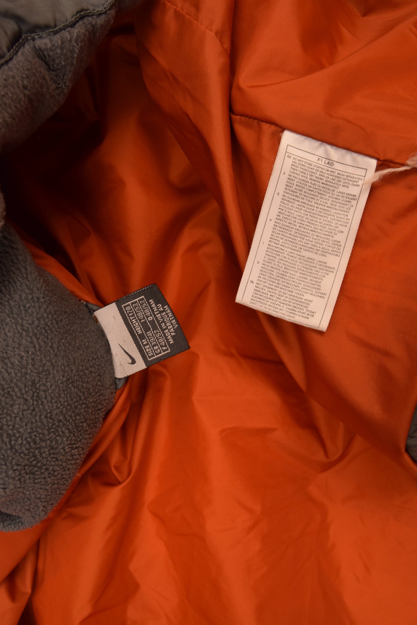 Nike Y2K '00's Thick Jacket Athletic Product Grey Size M