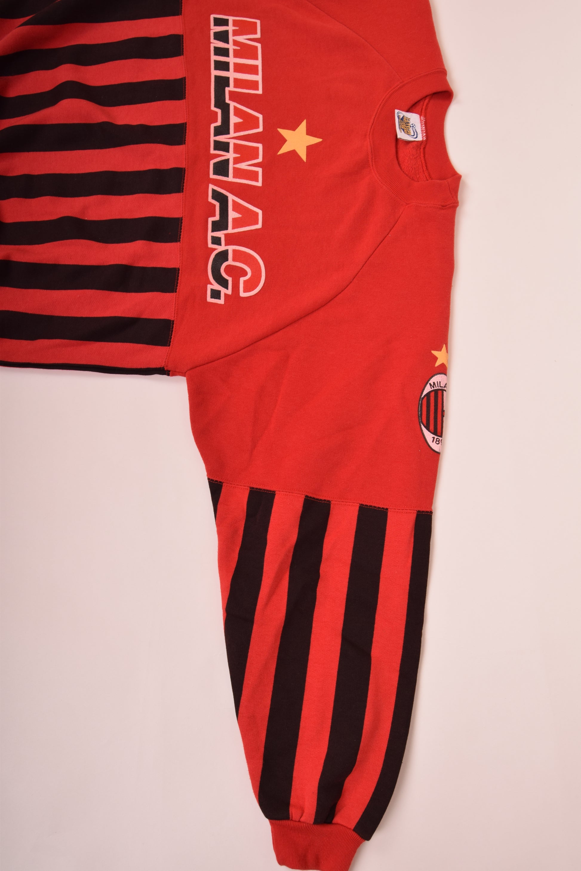 Vintage AC Milan Le Felpe Dei Grande Club Del Calcio Italiano Parmalat Sweatshirt Made in Italy SizeM-L Red Black