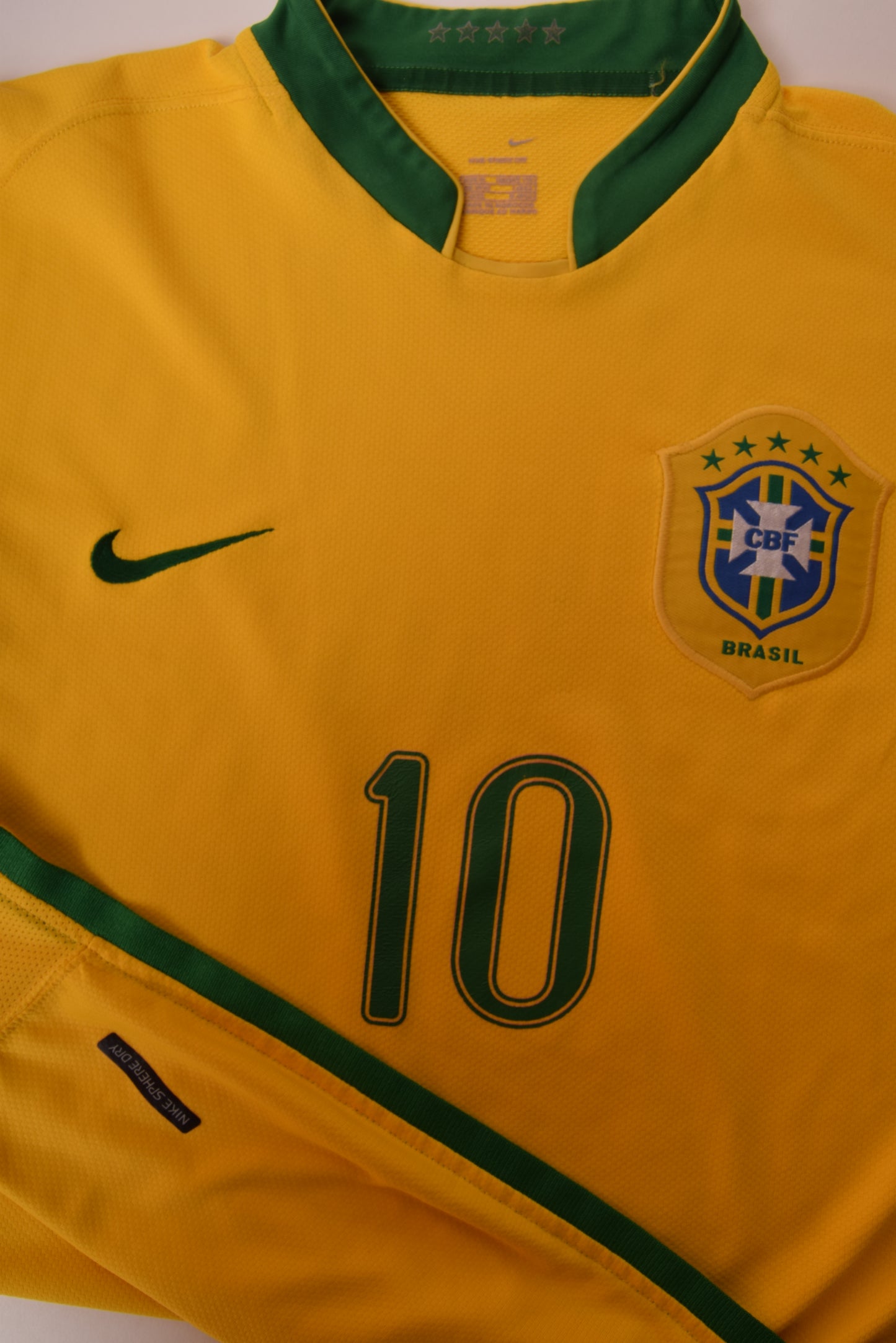 Brazil Brasil Ronaldinho #10 Nike 2006 - 2007 Home Football Shirt Yellow Size M Sphere Dry