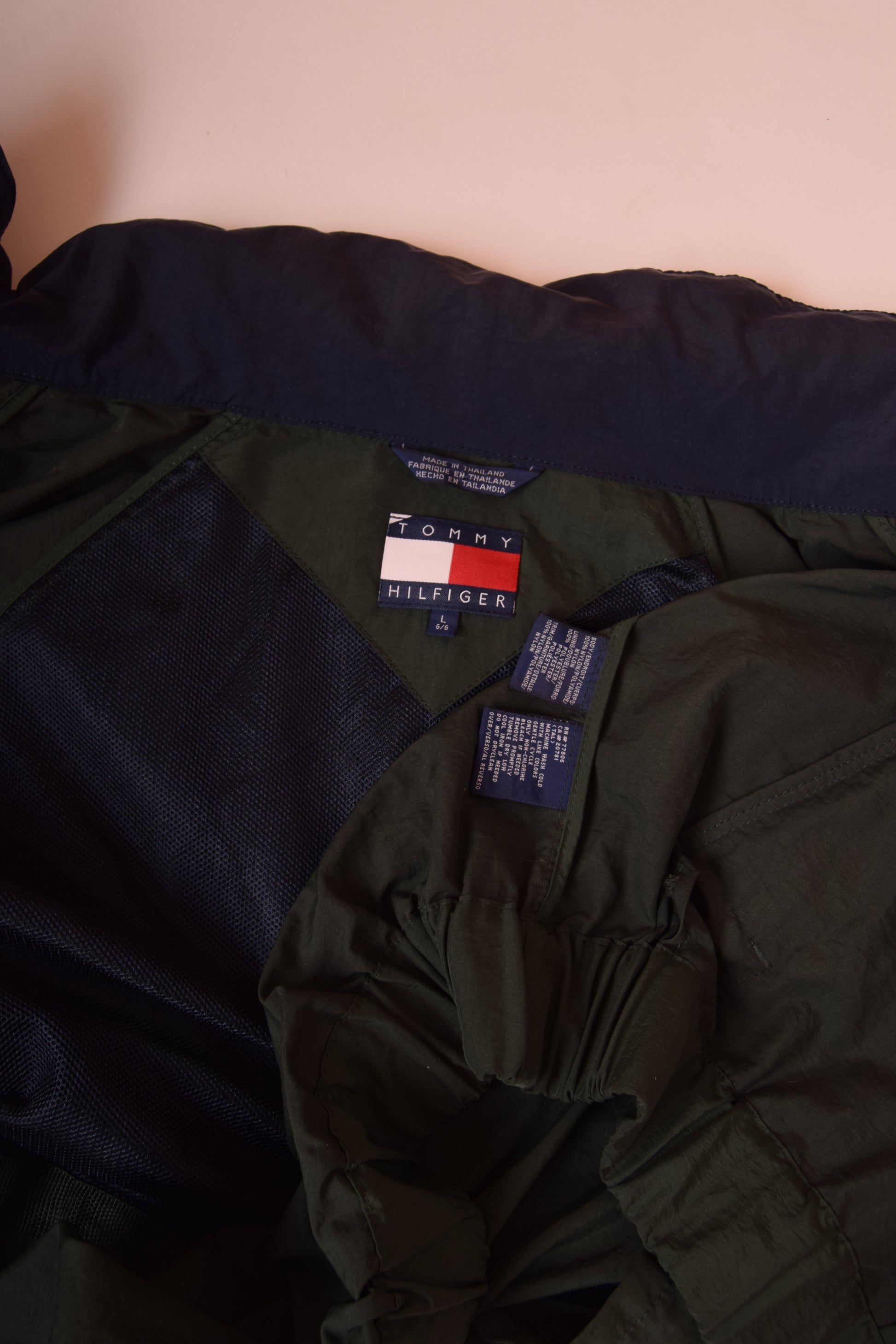 Vintage 90's Tommy Hilfiger Jacket Green Size L-XL