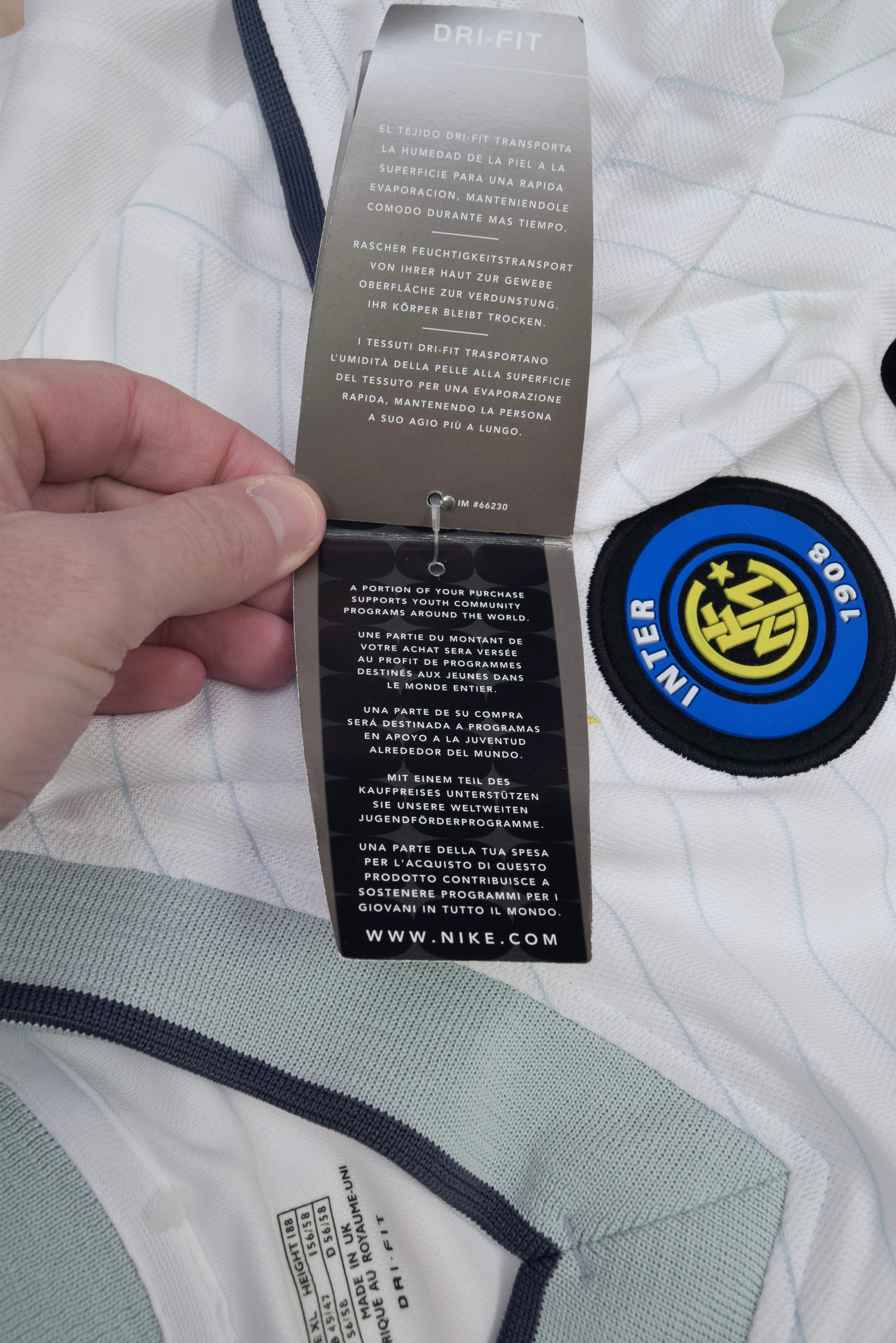 Inter Internazionale Milano Milan Nike 2000-2001 Away Football Shirt White Pirelli Size XL Made in UK BNWT NOS OG DS