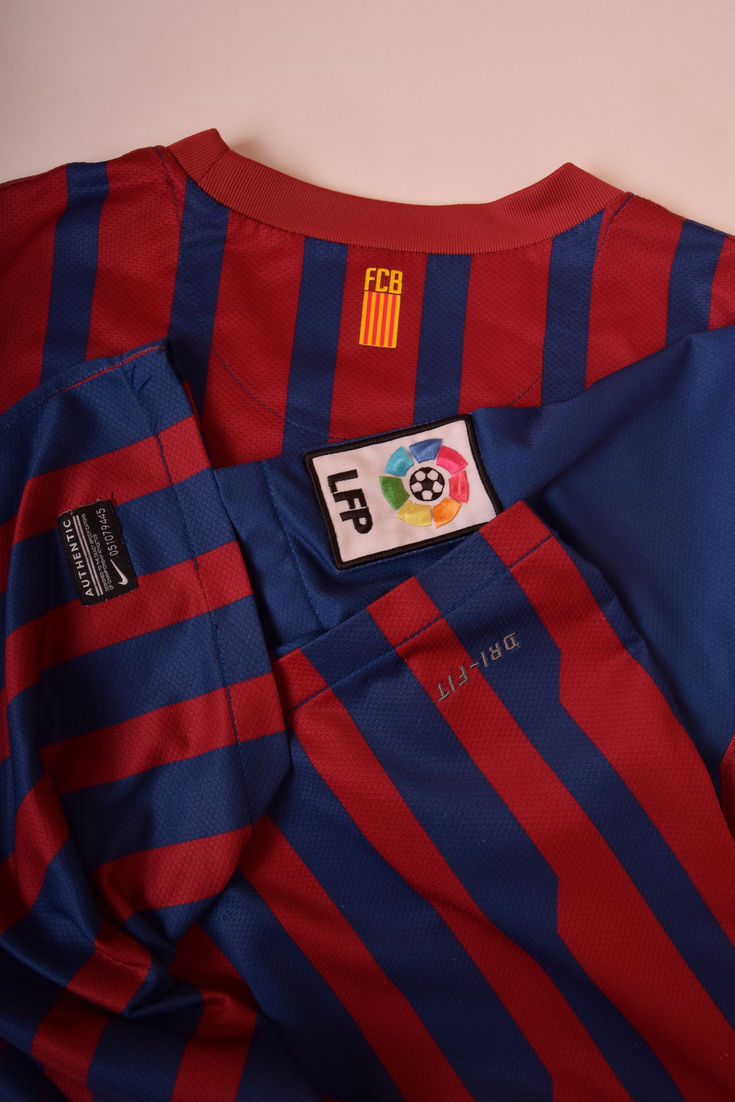 FC Barcelona Nike Home Football Shirt 2011-2012 Size XL Dri-Fit Qatar Red Blue