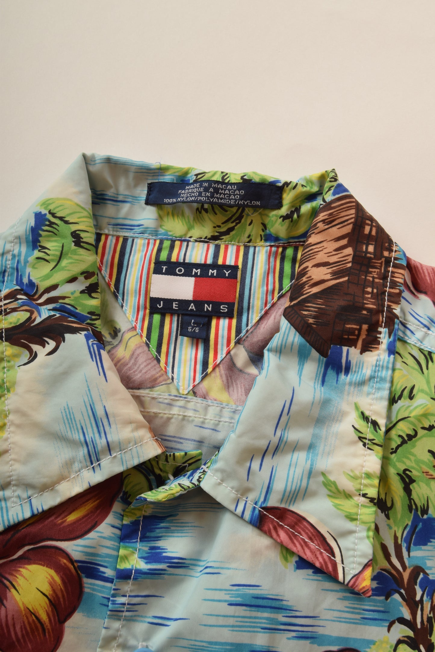 Vintage 90's Tommy Hilfiger Nylon Shirt Tropical Pattern