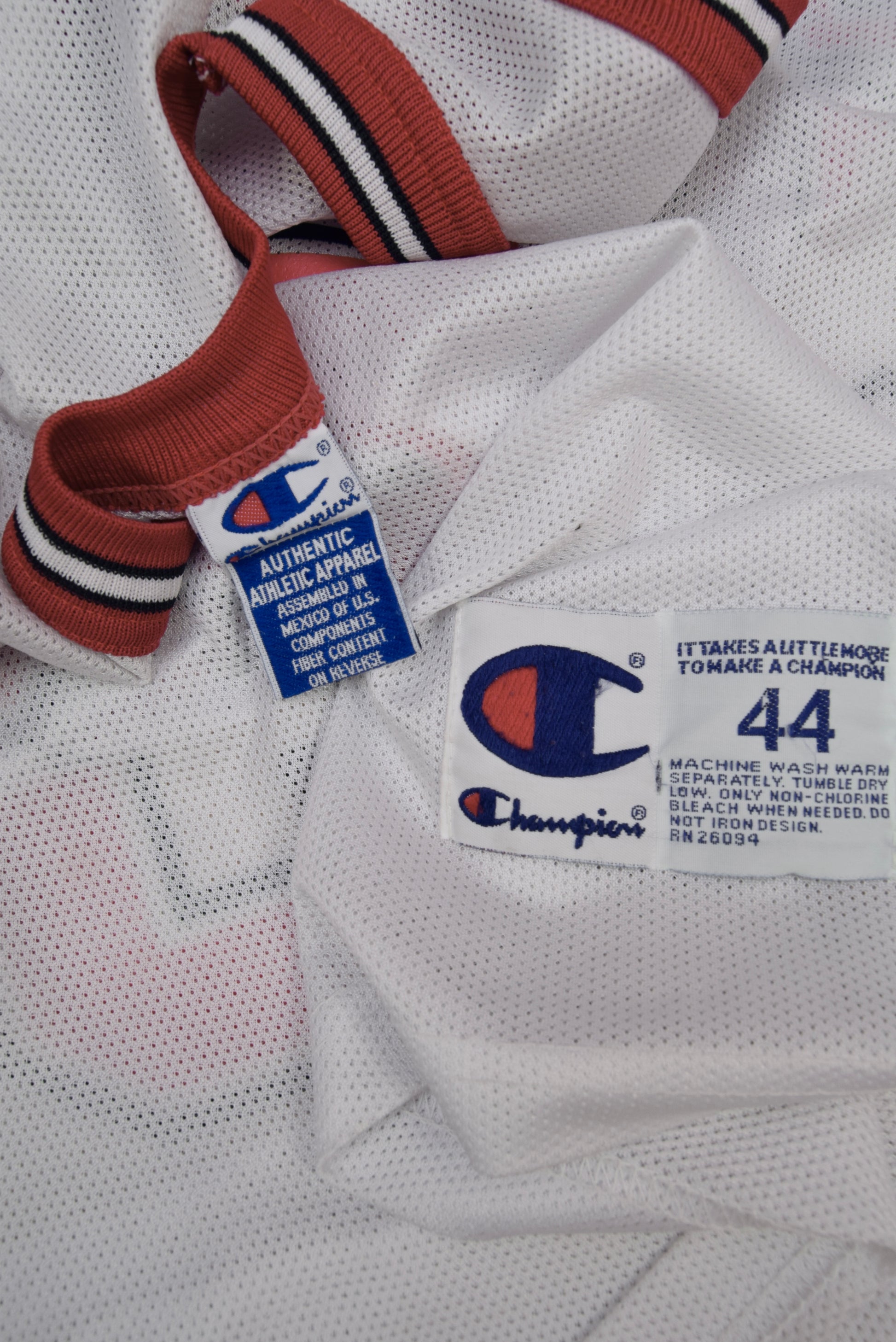Scottie Pippen Chicago Bulls 1995 - 1998 Champion Basketball Home Jersey NBA White Size 44 Large