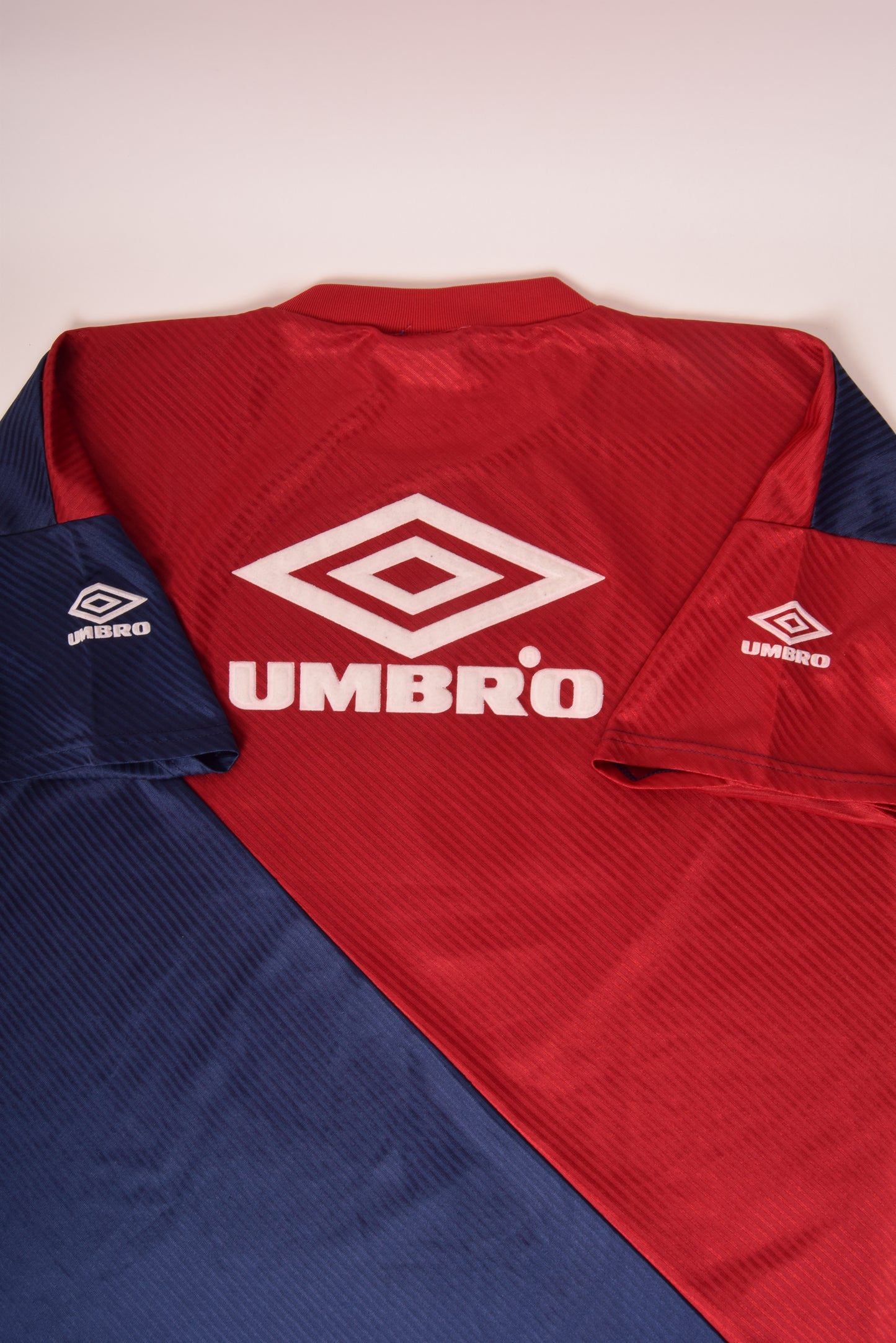 Vintage England Umbro 1994-1995 Training Shirt Red Blue Size XL