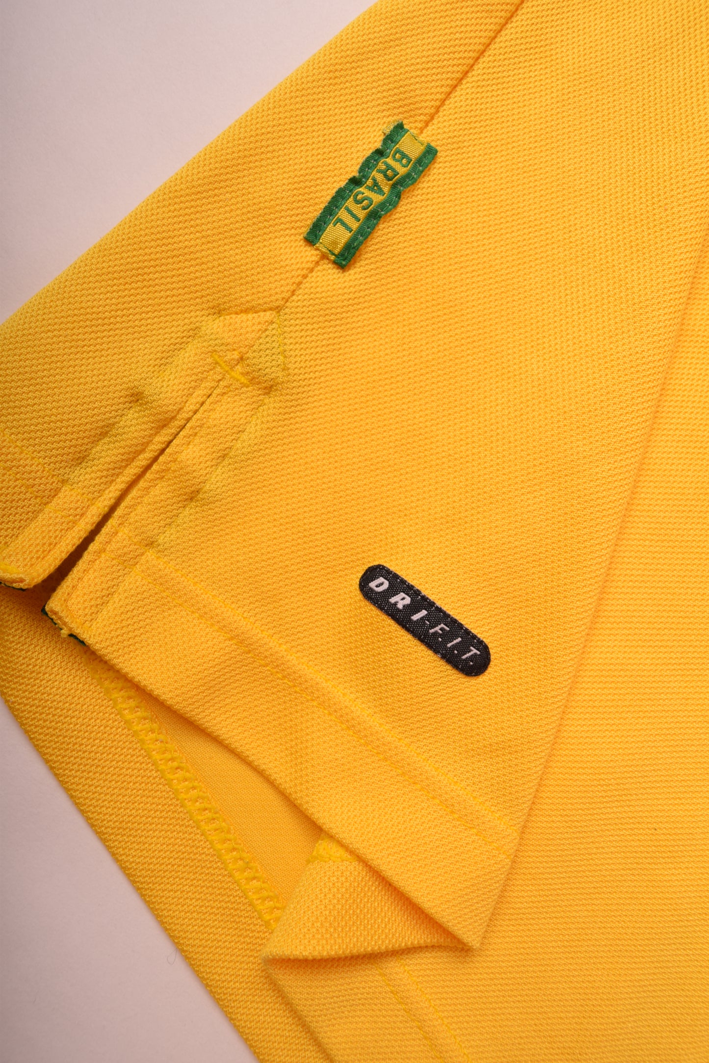 Vintage Brazil Brasil Nike 1998 - 1999 Home Football Shirt Size XL Made in UK Yellow Green