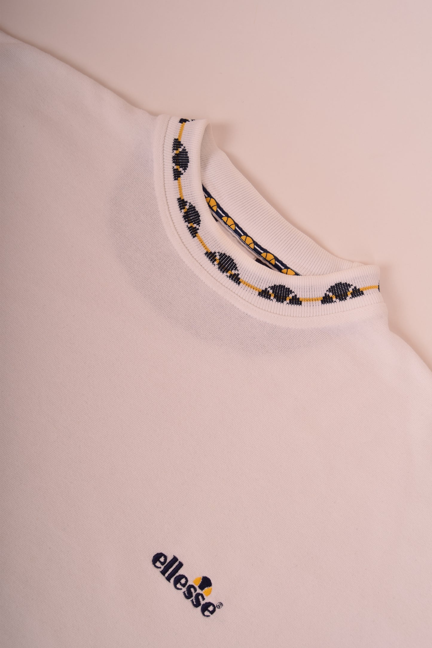 Vintage Ellessse Sweatshirt Crew Neck Size L-XL White