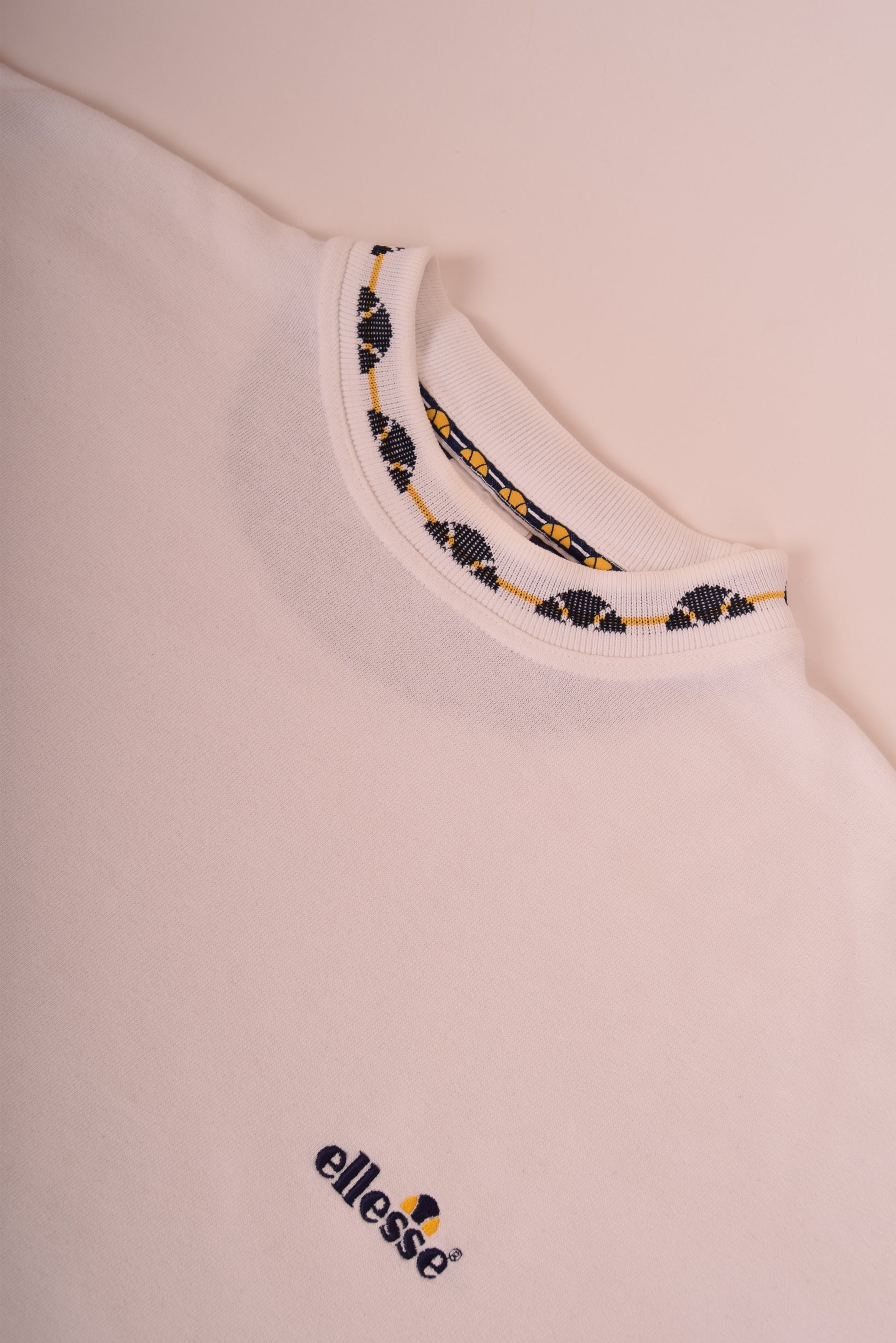 Vintage Ellessse Sweatshirt Crew Neck Size L-XL White