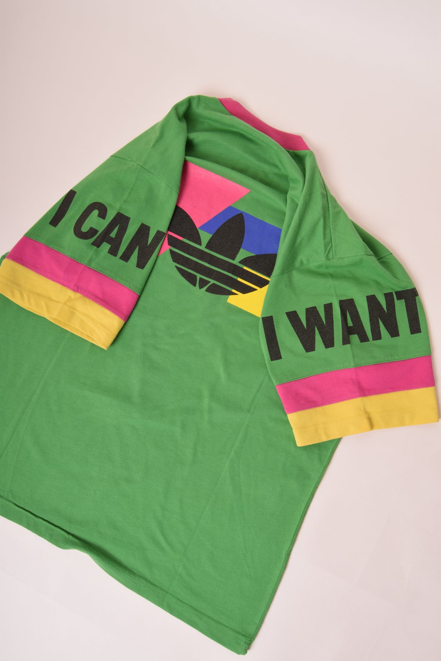 Vintage Adidas 90's T-Shirt I Can I Want Size S-M Green