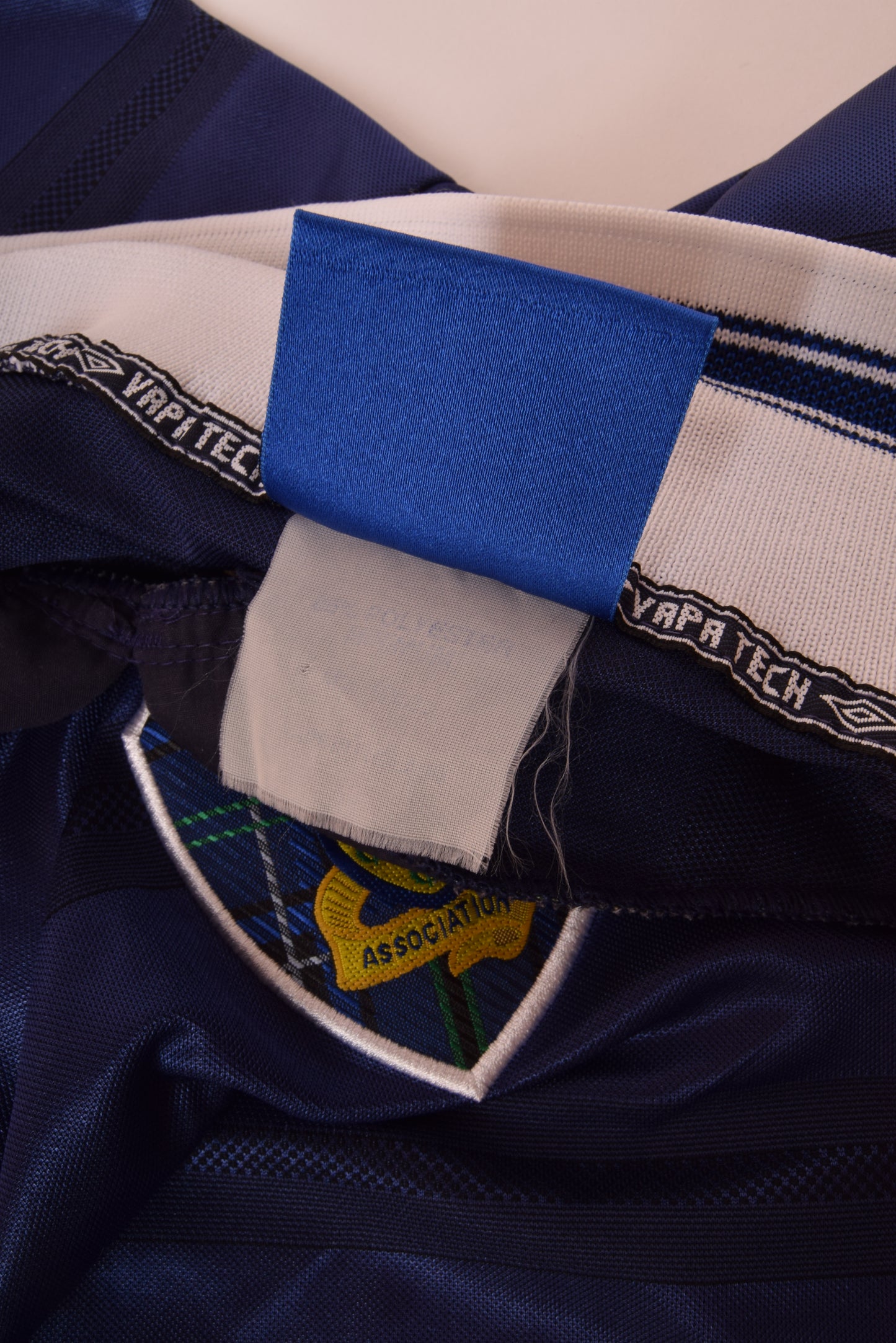 Vintage Scotland Umbro 1998-1999 Home Football Shirt Size M Vapa Tech