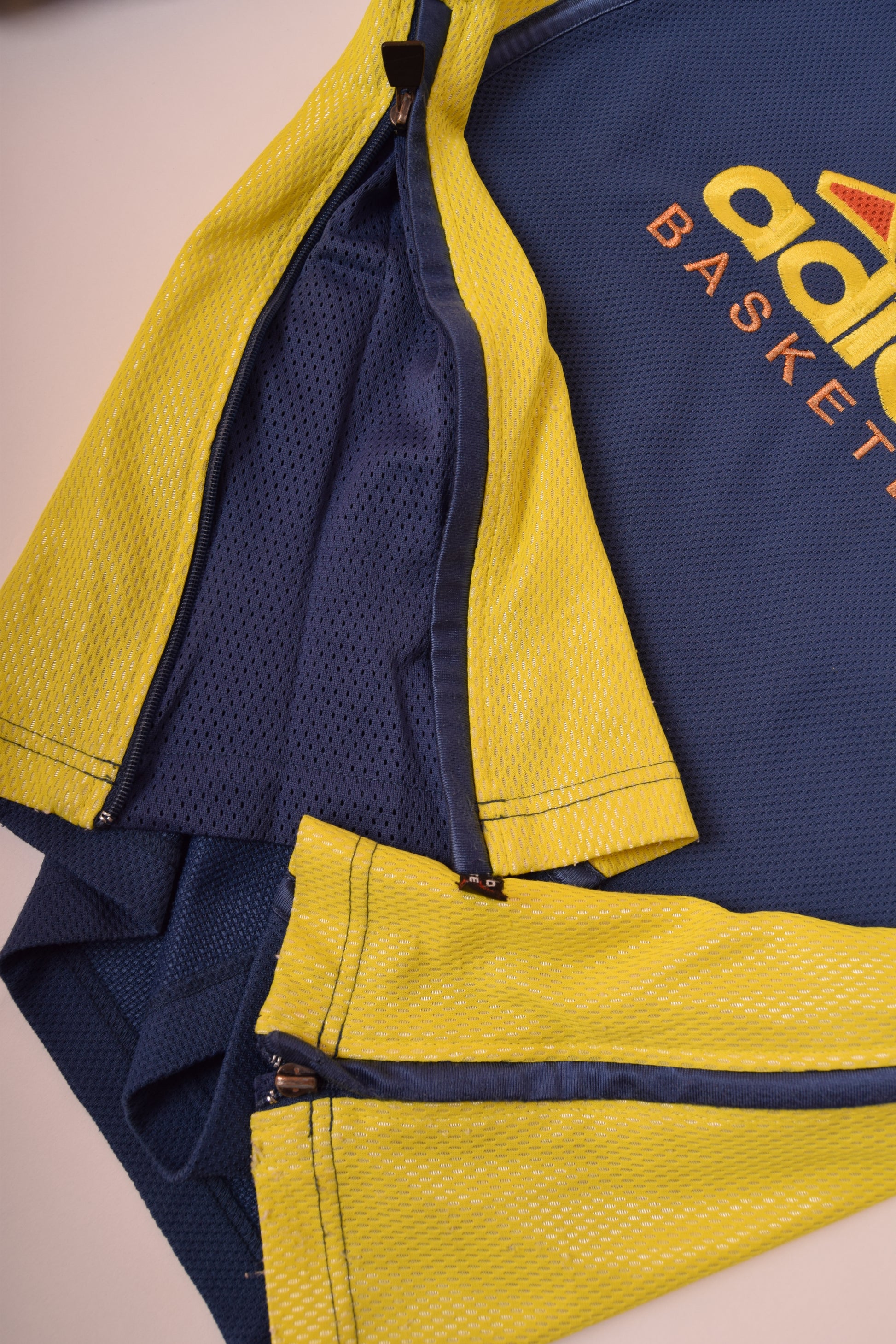 Vintage Adidas Basketball Sweatshirt S-M Blue Yellow
