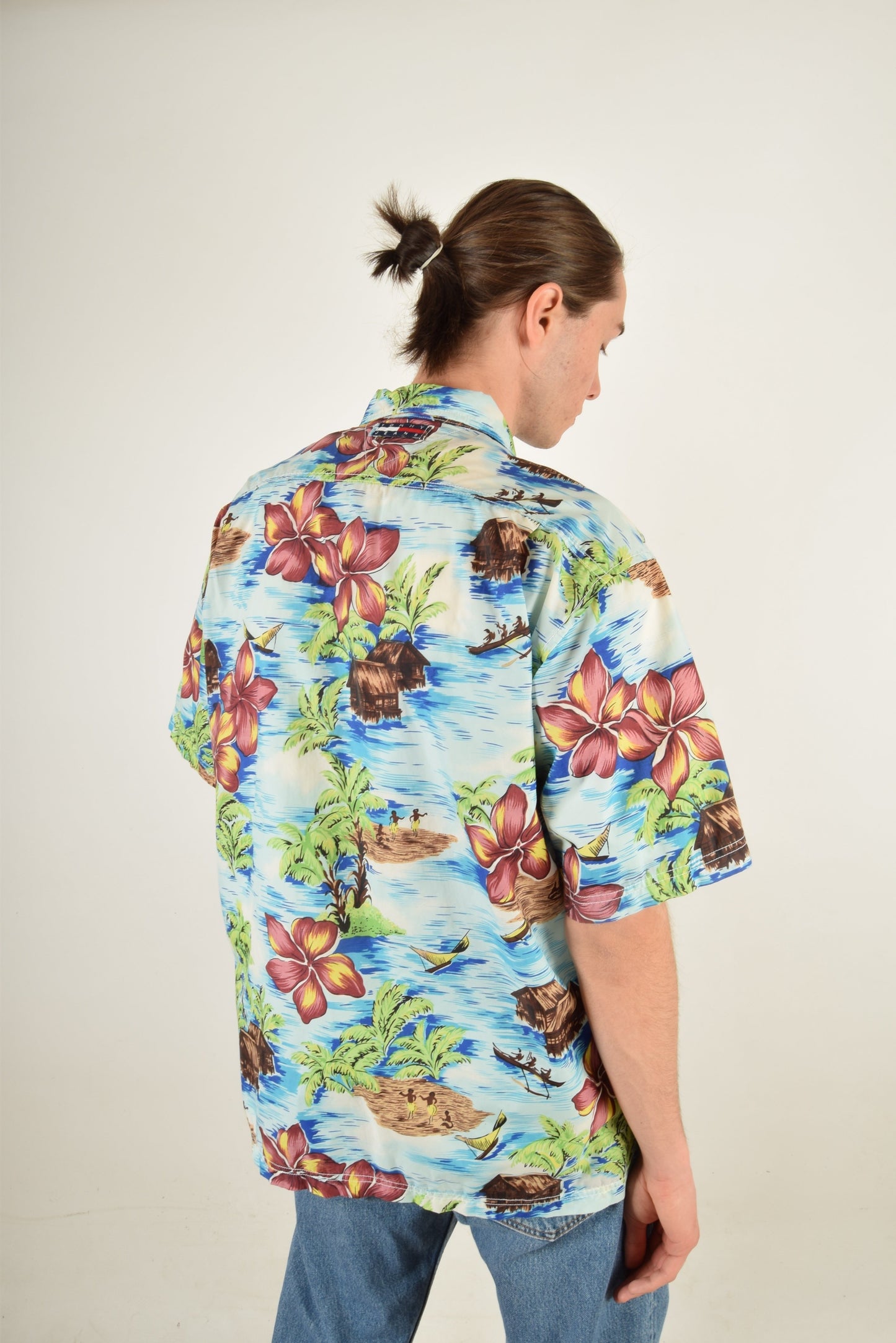Vintage 90's Tommy Hilfiger Nylon Shirt Tropical Pattern