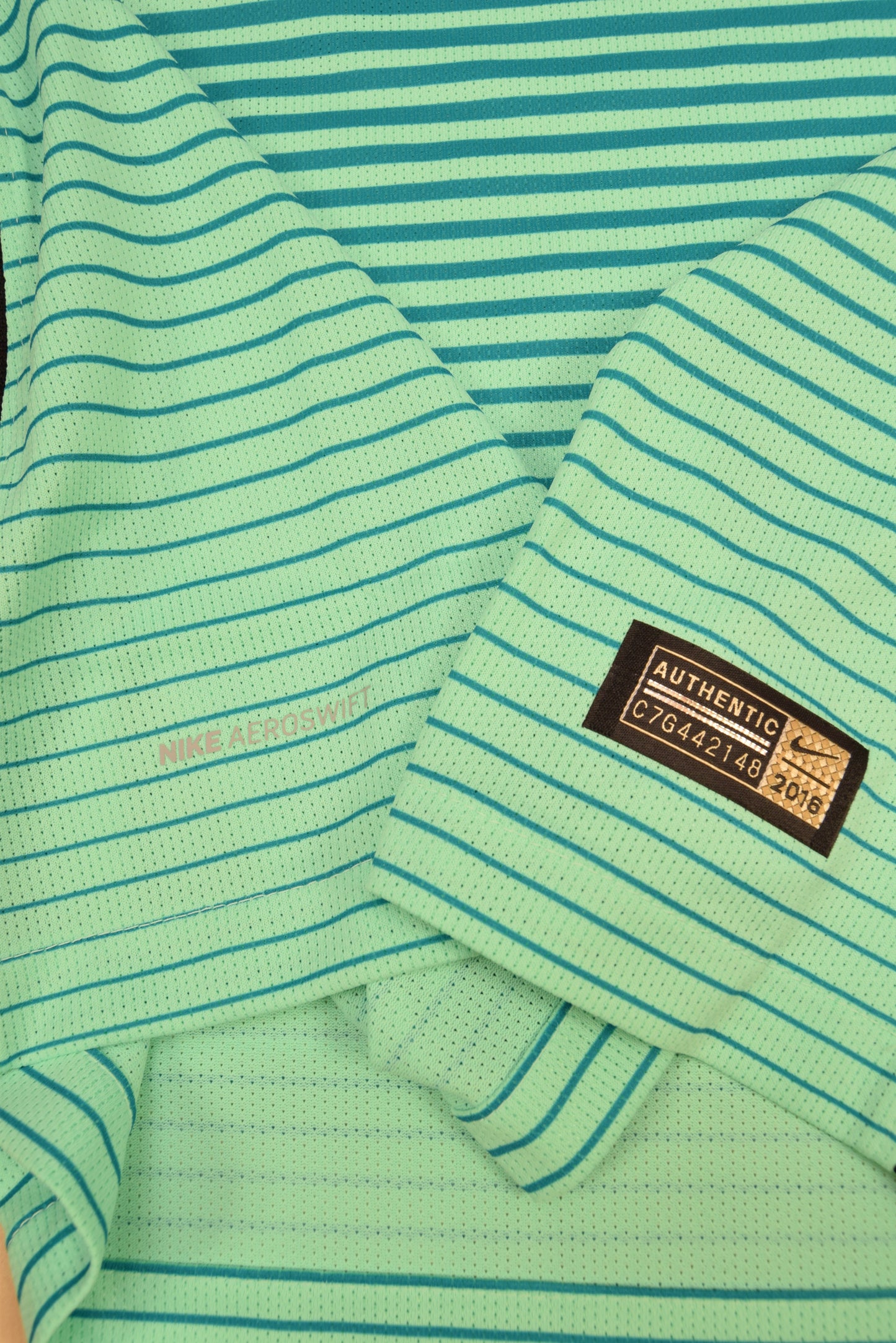 Barcelona Nike Aeroswift 2016 - 2017 Player Issue Away Third Football Shirt Size L Long Sleeves New BNWT Deadstock Unicef Teal Mint Green