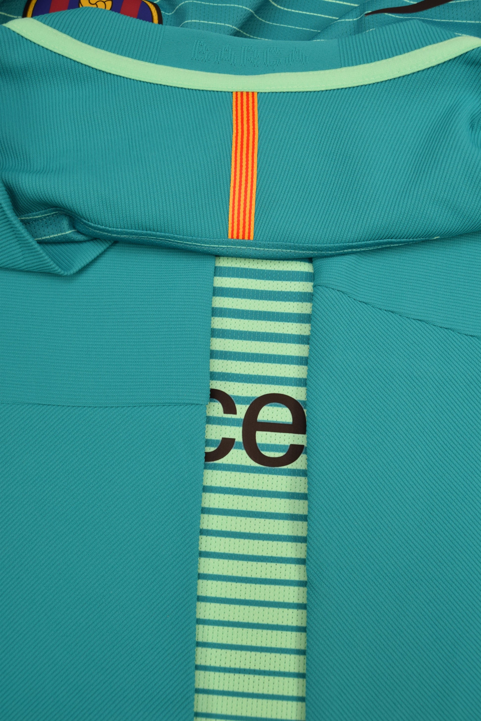 Barcelona Nike Aeroswift 2016 - 2017 Player Issue Away Third Football Shirt Size L Long Sleeves New BNWT Deadstock Unicef Teal Mint Green